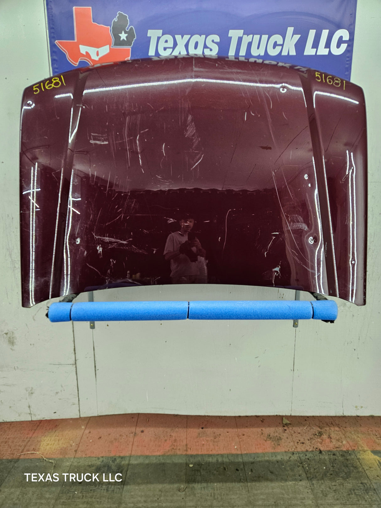 2003-2006 Chevrolet Silverado 1500 2500 'Cateye' Hood