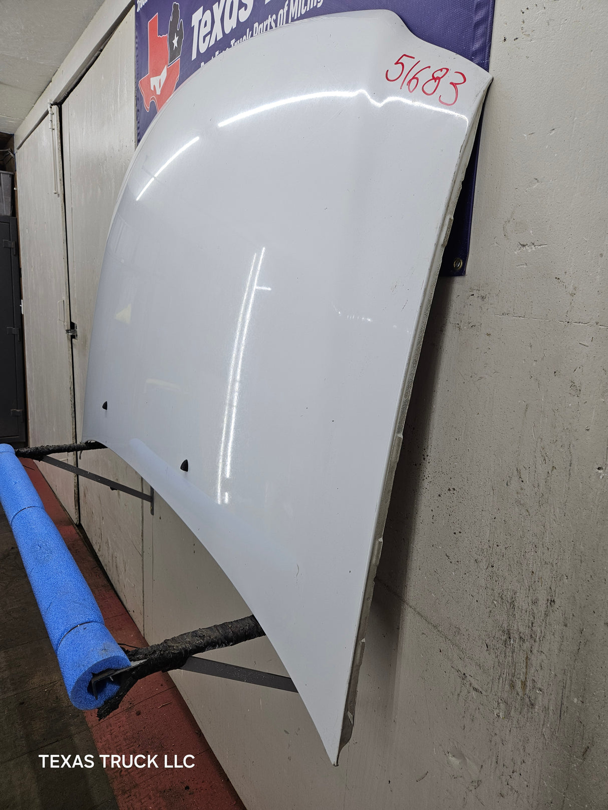 1997-2003 Ford F-150 Hood