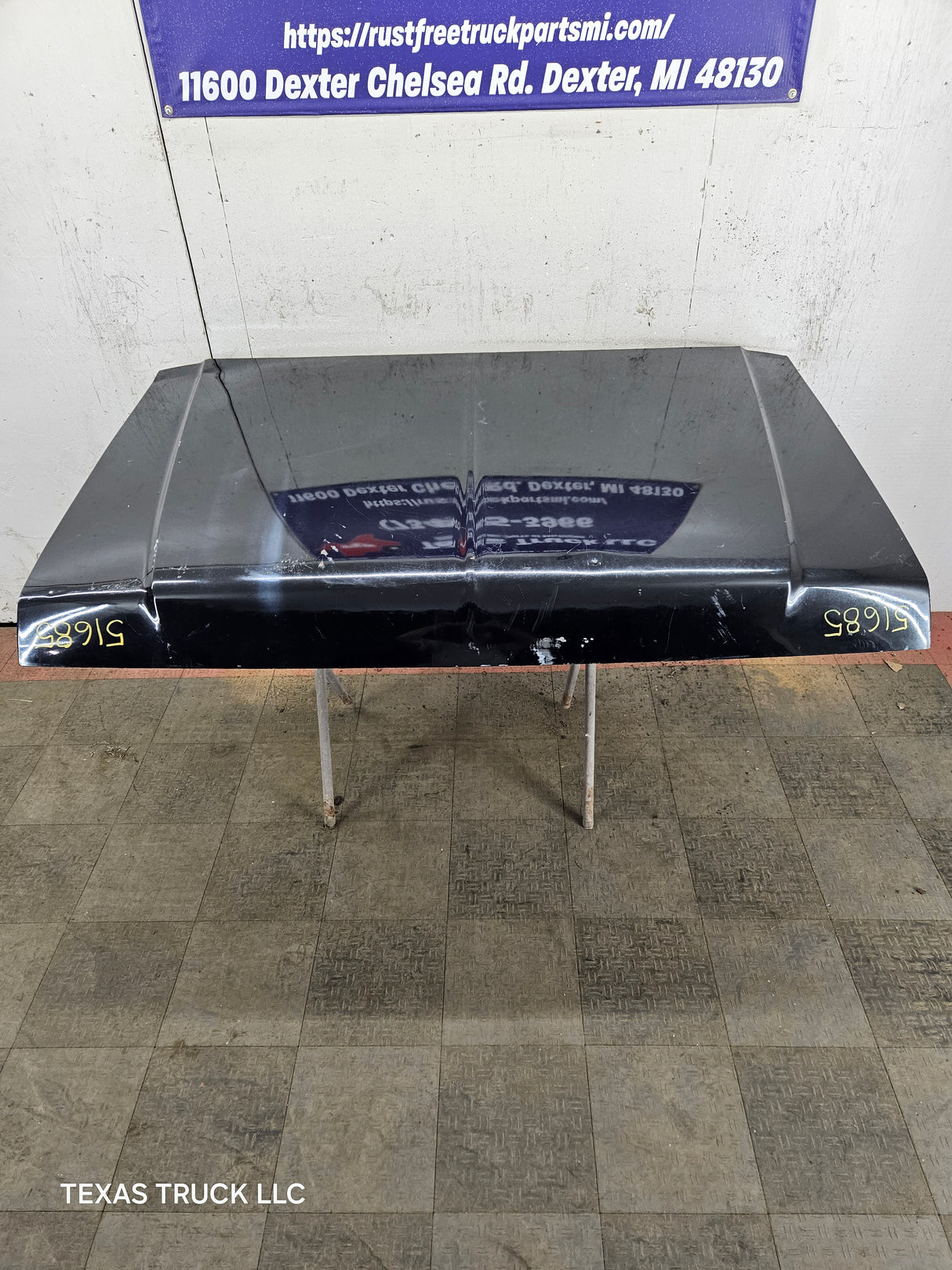 1987-1991 Ford F-150 F-250 F-350 F-450 F-550 Hood Bullnose