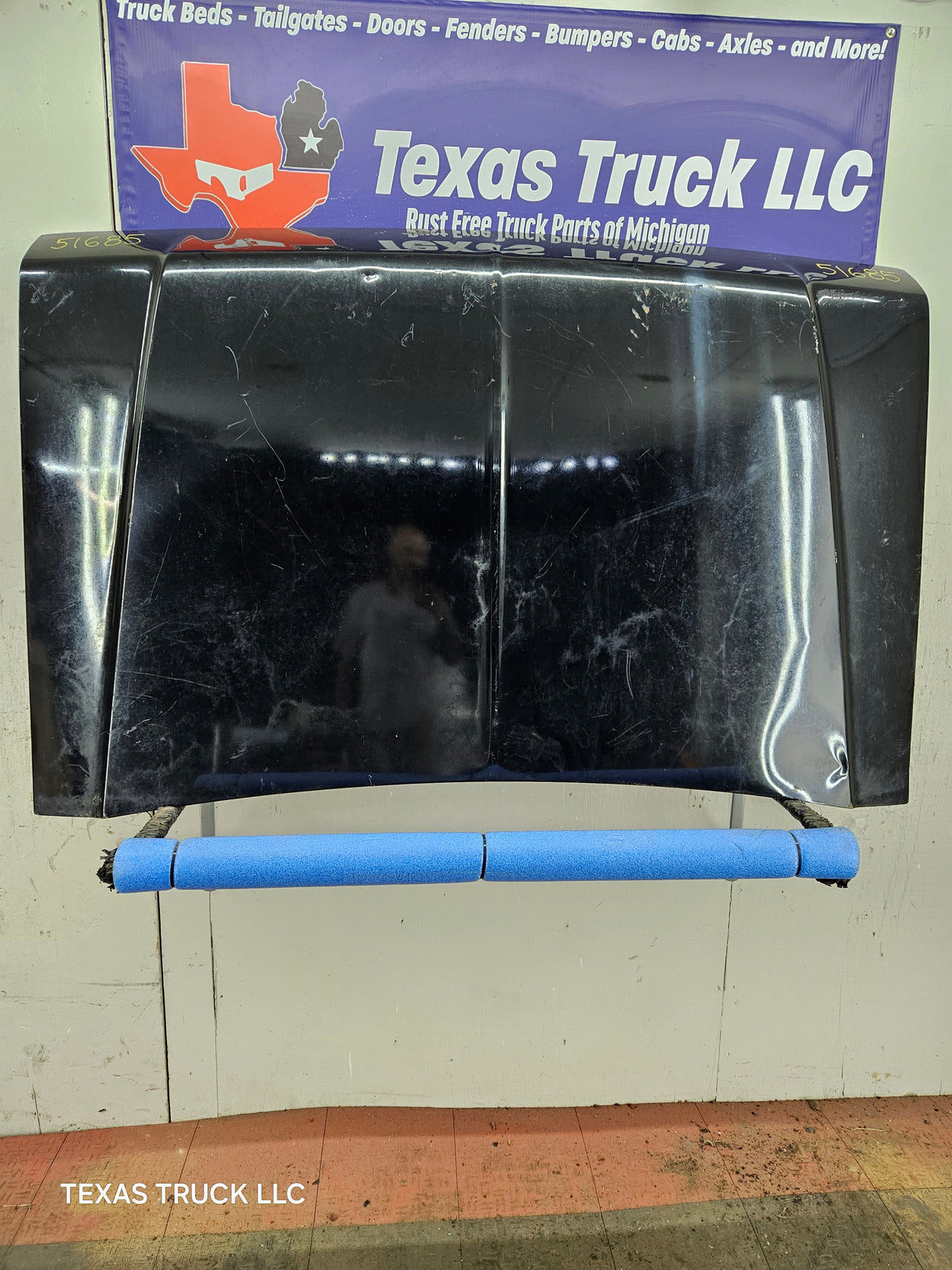 1987-1991 Ford F-150 F-250 F-350 F-450 F-550 Hood Bullnose