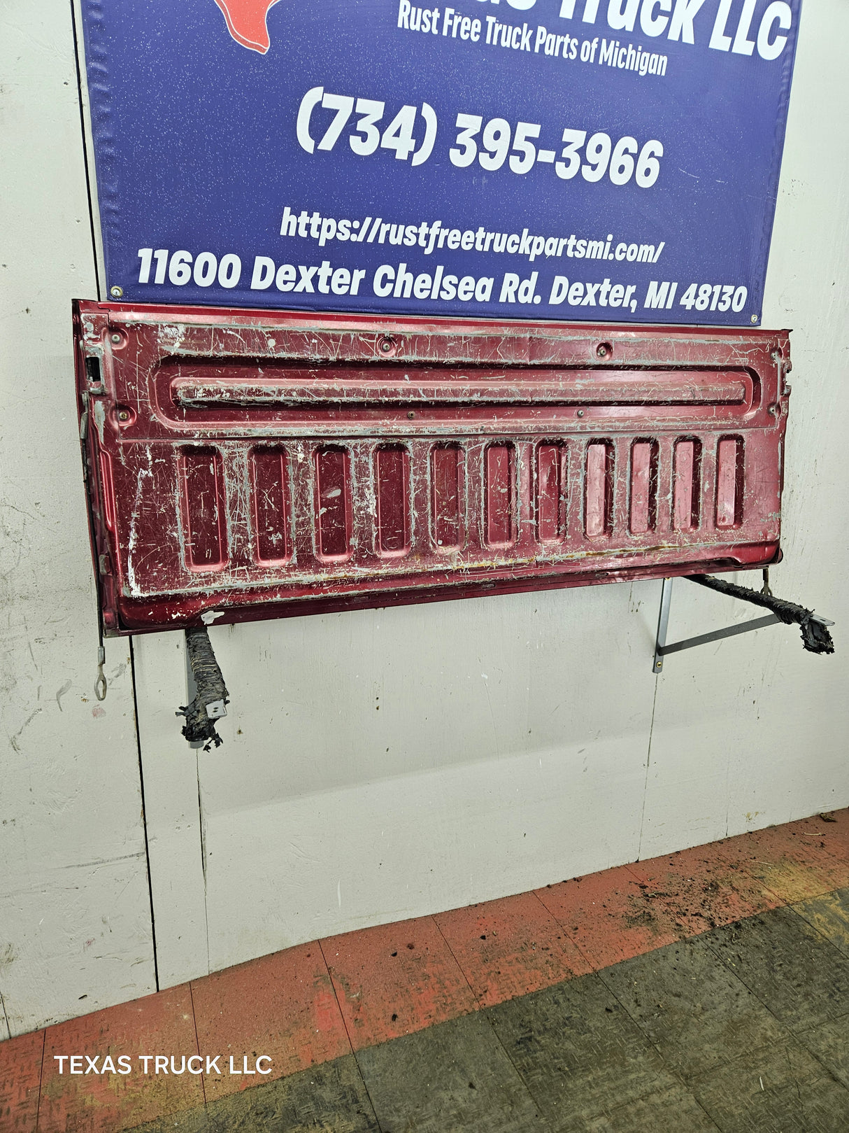 1997-2003 F150 / 1999-2007 Ford F250 F350 F450 F550 Super Duty Tailgate