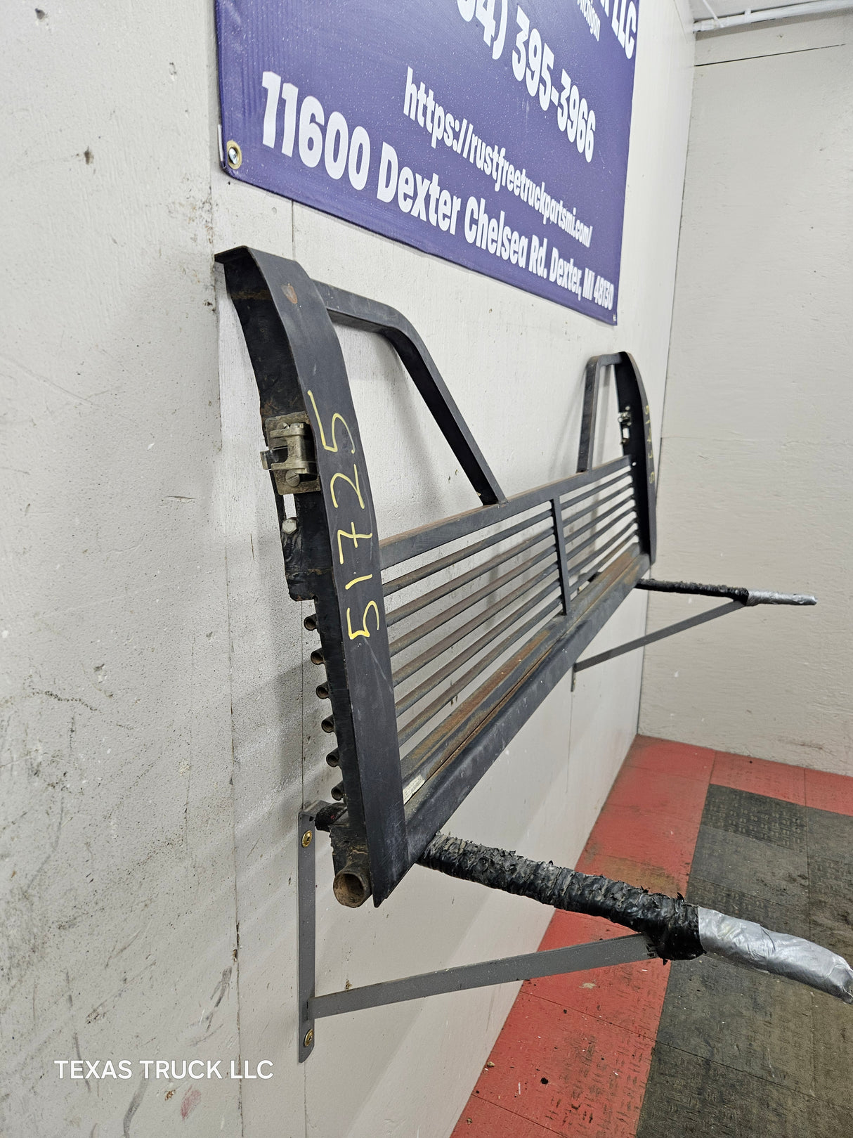 1999-2007 Chevrolet Silverado / GMC Sierra 1500 2500 3500 Fifth Wheel Tailgate