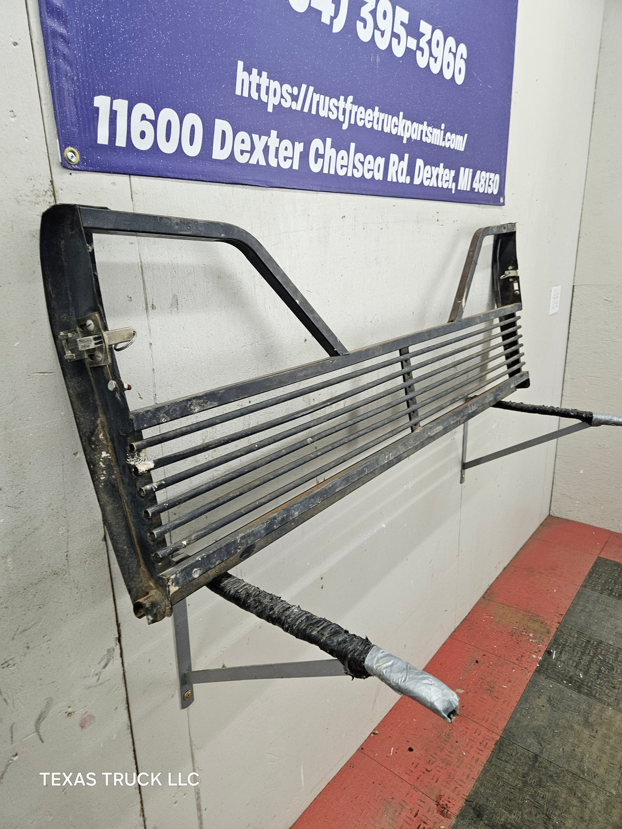 1999-2007 Chevrolet Silverado / GMC Sierra 1500 2500 3500 Fifth Wheel Tailgate