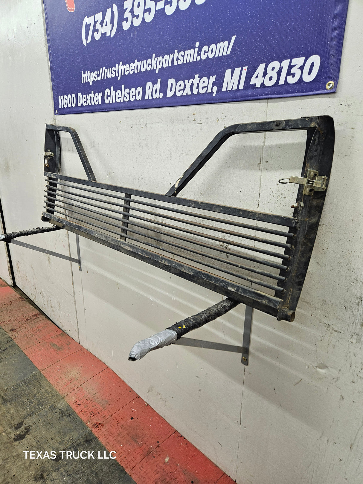 1999-2007 Chevrolet Silverado / GMC Sierra 1500 2500 3500 Fifth Wheel Tailgate