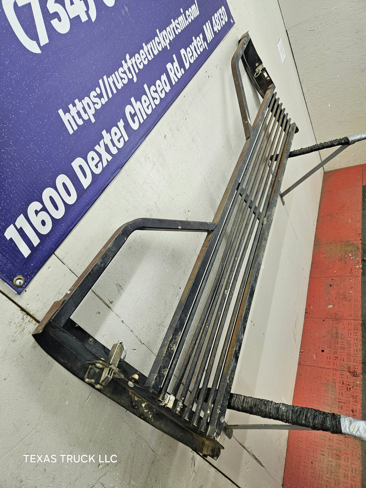 1999-2007 Chevrolet Silverado / GMC Sierra 1500 2500 3500 Fifth Wheel Tailgate