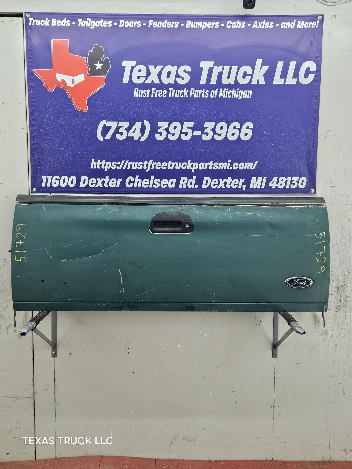 1997-2003 F150 / 1999-2007 Ford F250 F350 F450 F550 Super Duty Tailgate