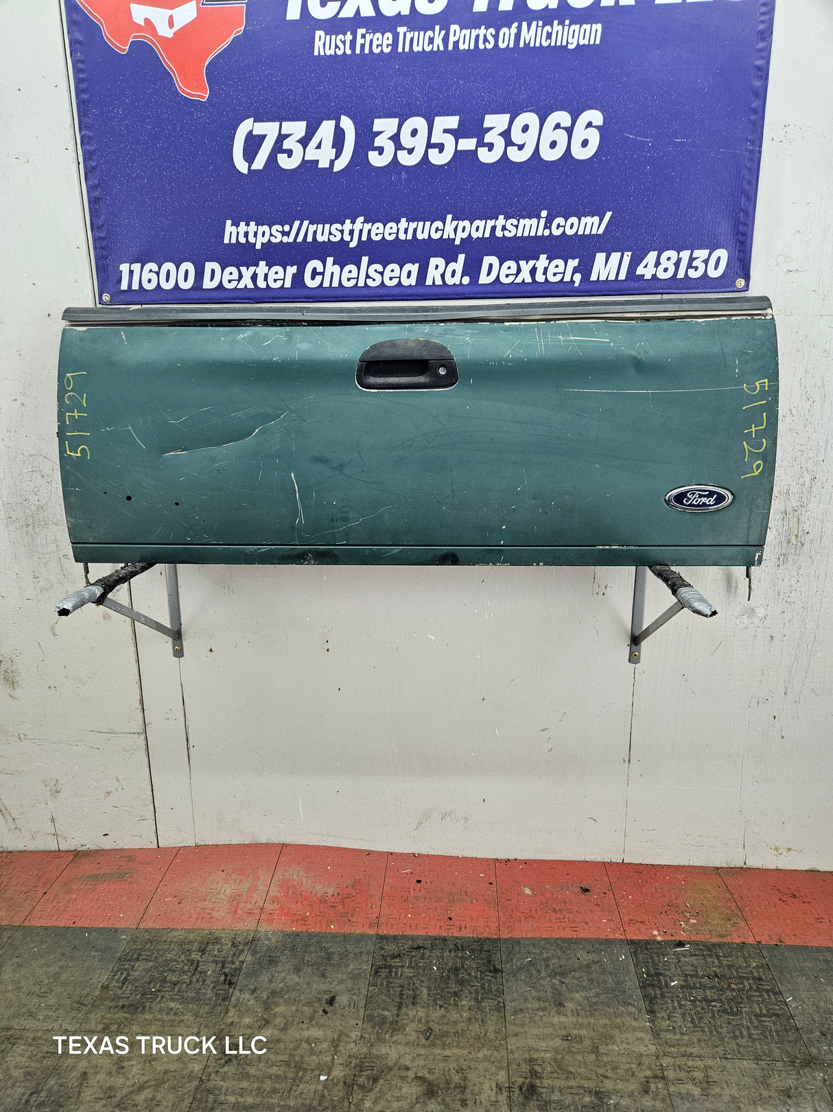 1997-2003 F150 / 1999-2007 Ford F250 F350 F450 F550 Super Duty Tailgate
