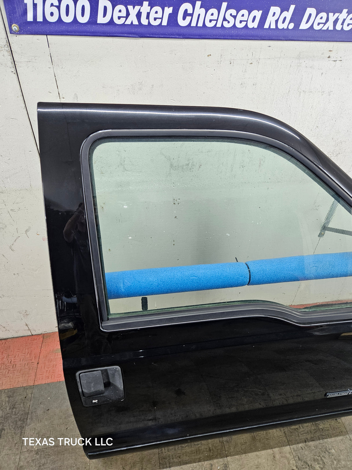 1999-2011 Ford Super Duty / Excursion Front Passenger RH Door F250 F350 F450 F550