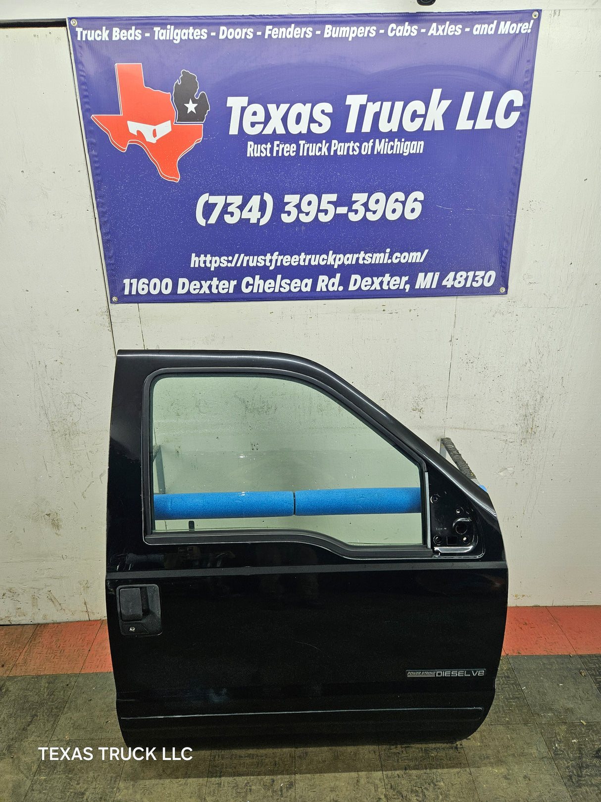 1999-2011 Ford Super Duty / Excursion Front Passenger RH Door F250 F350 F450 F550