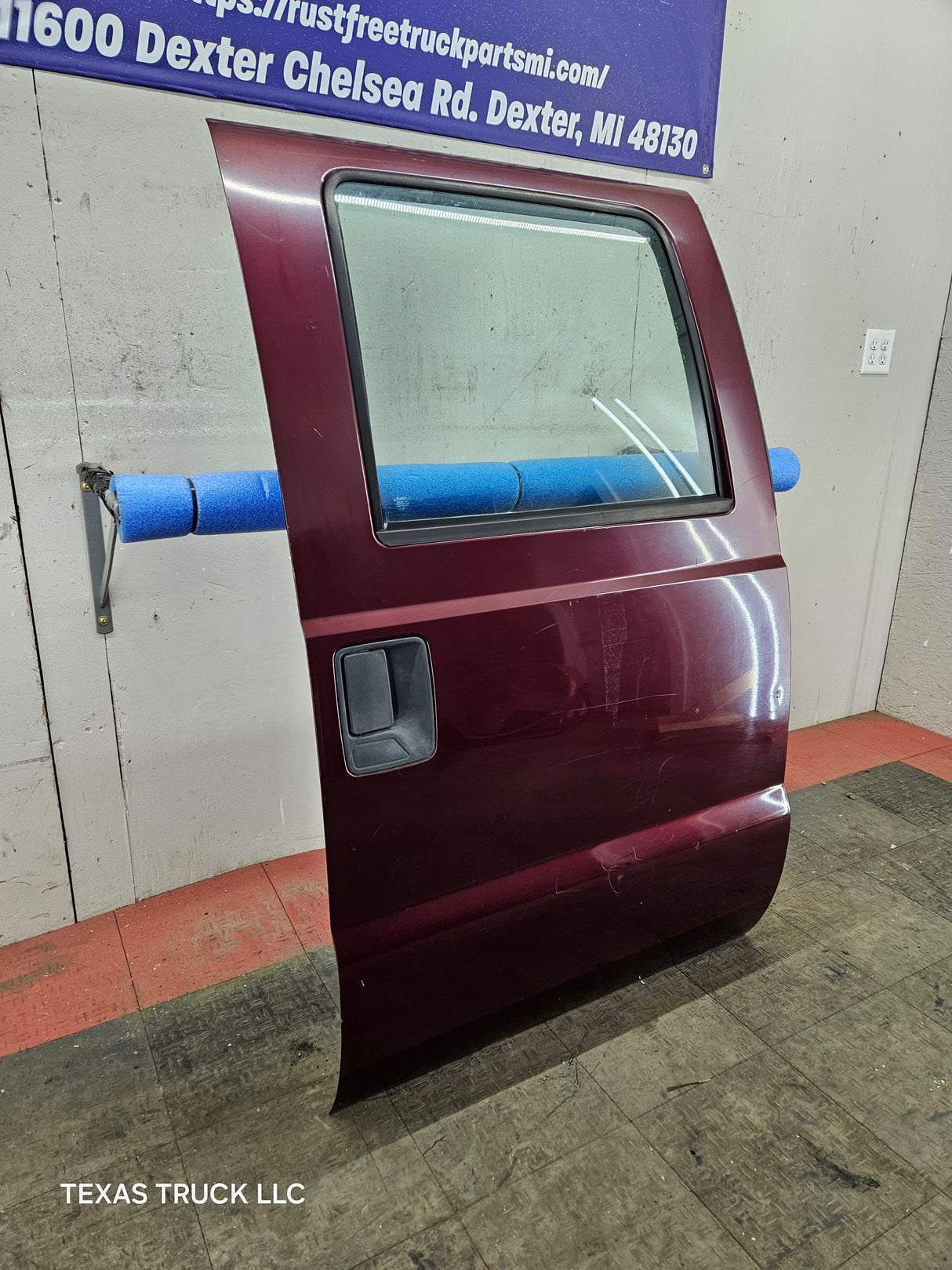 1999-2011 Ford Super Duty F250 F350 F450 F550 RH Crew Cab Passenger Side Rear Door