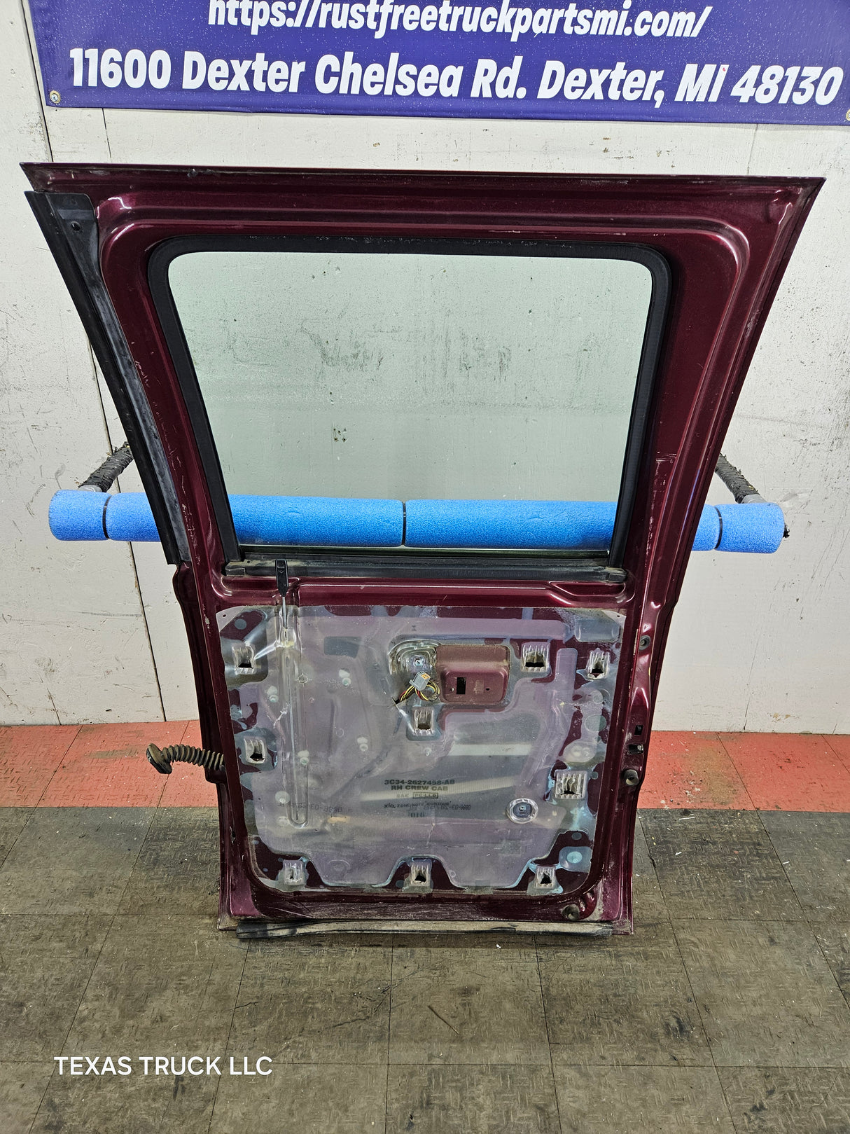 1999-2011 Ford Super Duty F250 F350 F450 F550 RH Crew Cab Passenger Side Rear Door