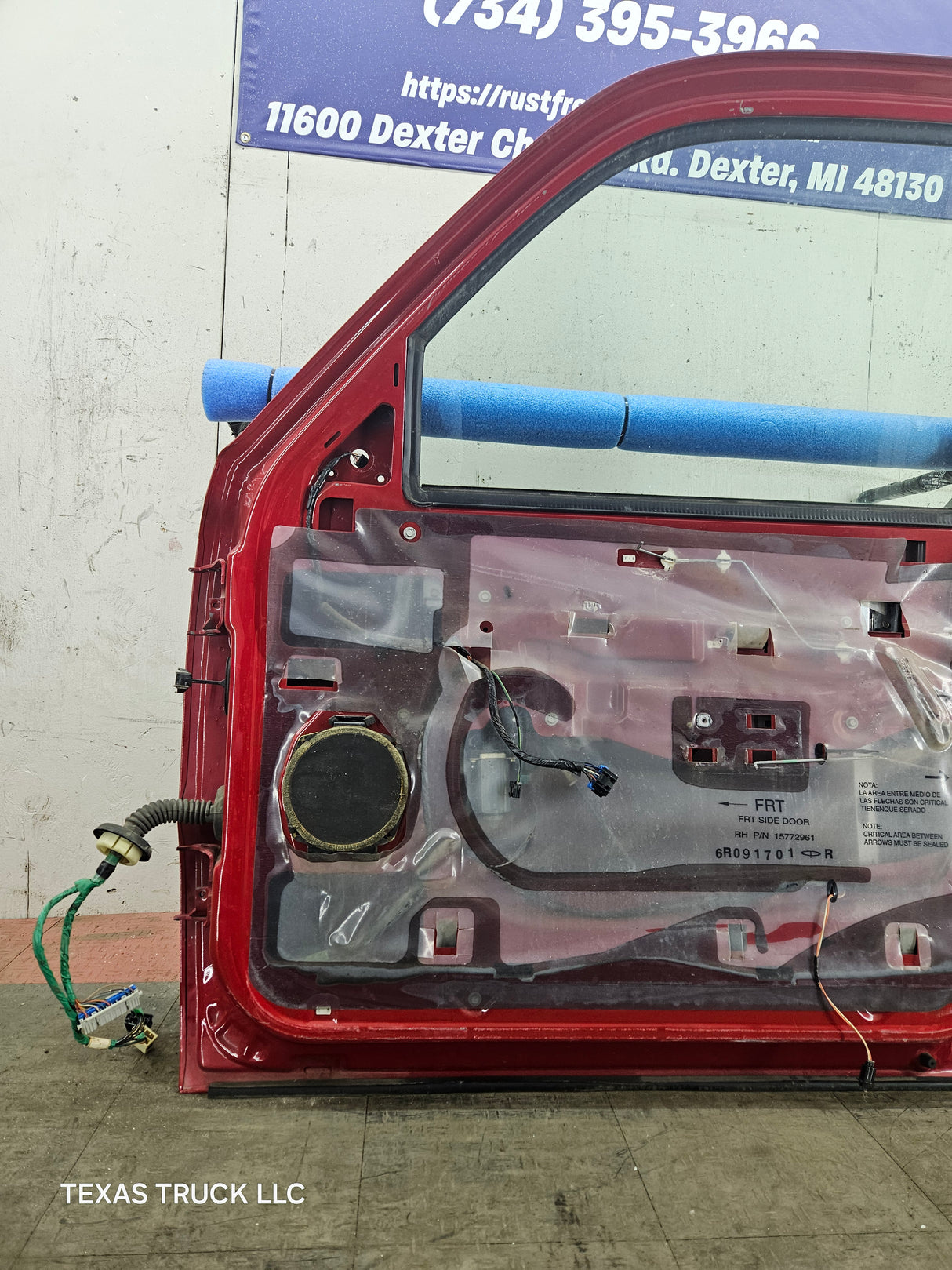 1999-2006 Chevrolet Silverado / GMC Sierra 1500 2500 3500 HD Front Passenger Side Door RH - Red