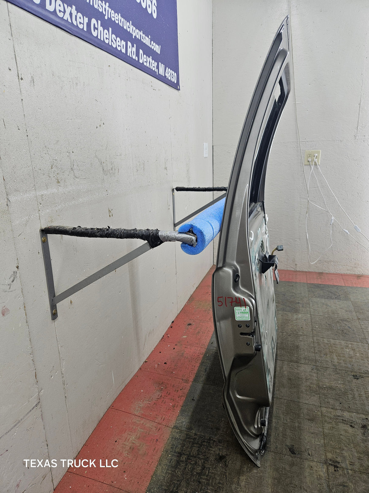 1999-2016 Ford Super Duty Driver Side Rear Door LH Crew Cab F250 F350 F450 F550