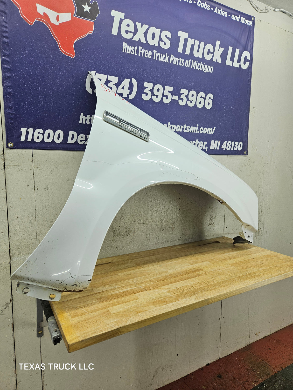 1999-2007 Ford Super Duty RH Passenger Side Front Fender F250 F350 F450 F550 Excursion