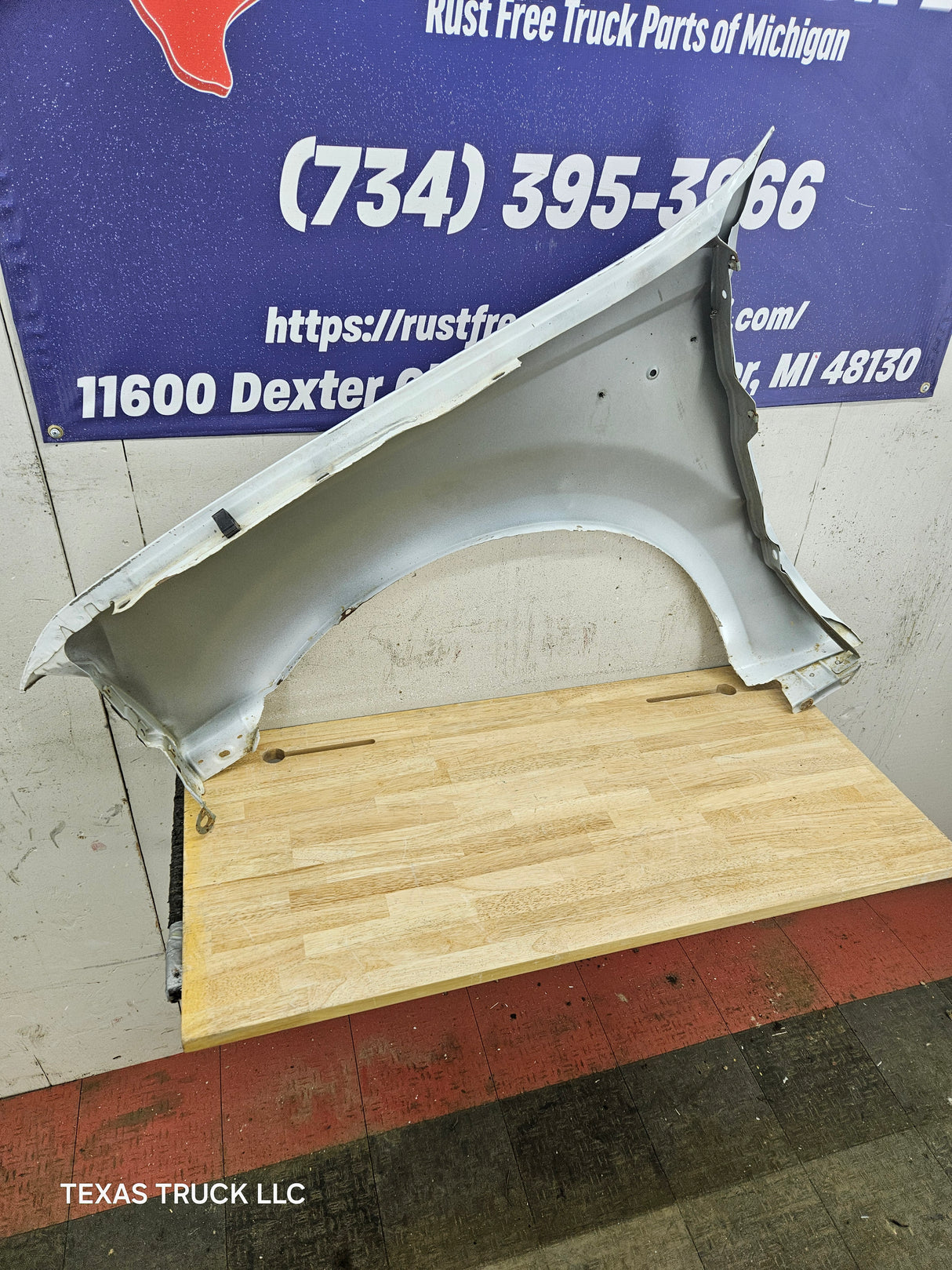 1999-2007 Ford Super Duty RH Passenger Side Front Fender F250 F350 F450 F550 Excursion