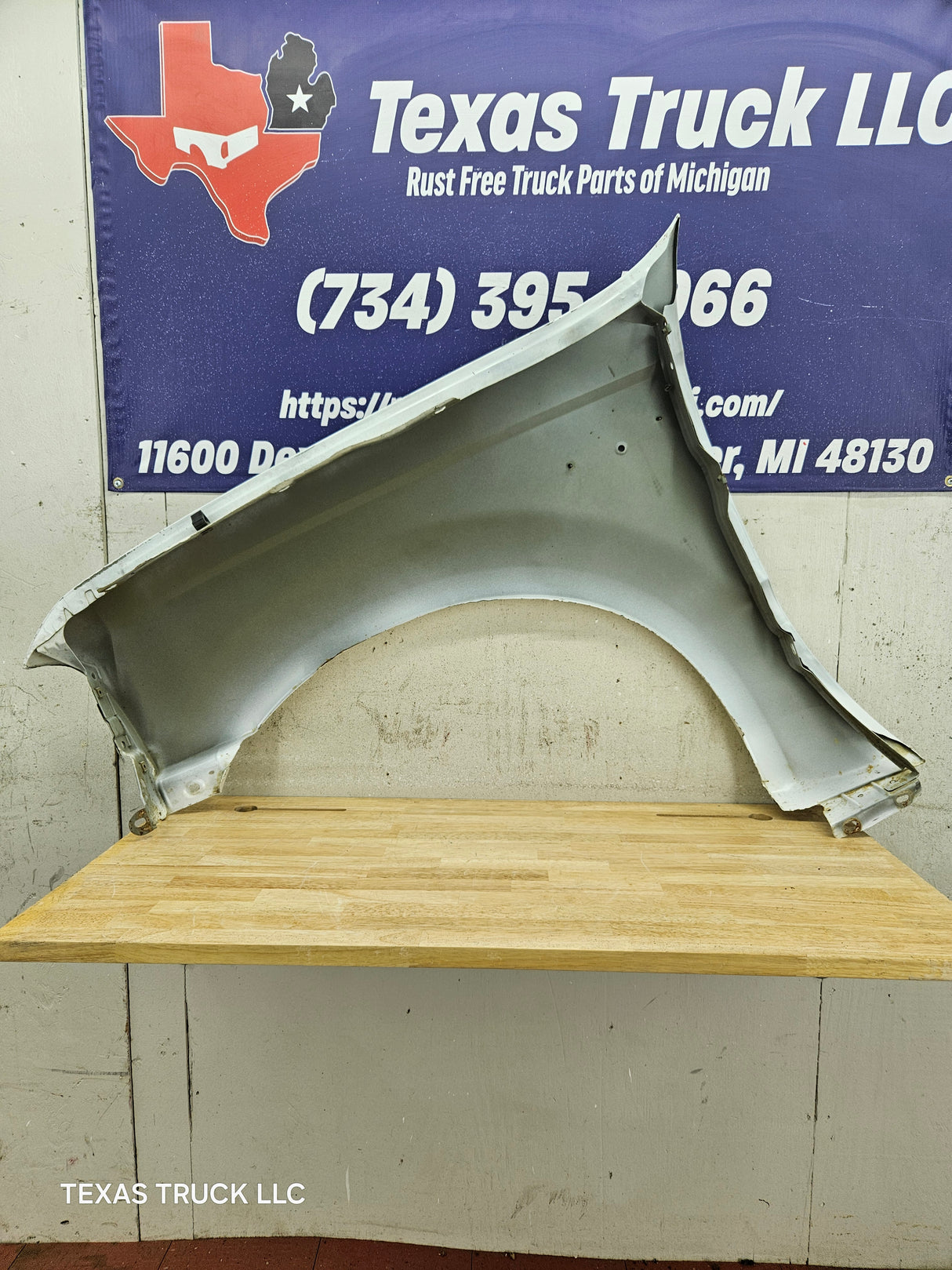 1999-2007 Ford Super Duty RH Passenger Side Front Fender F250 F350 F450 F550 Excursion