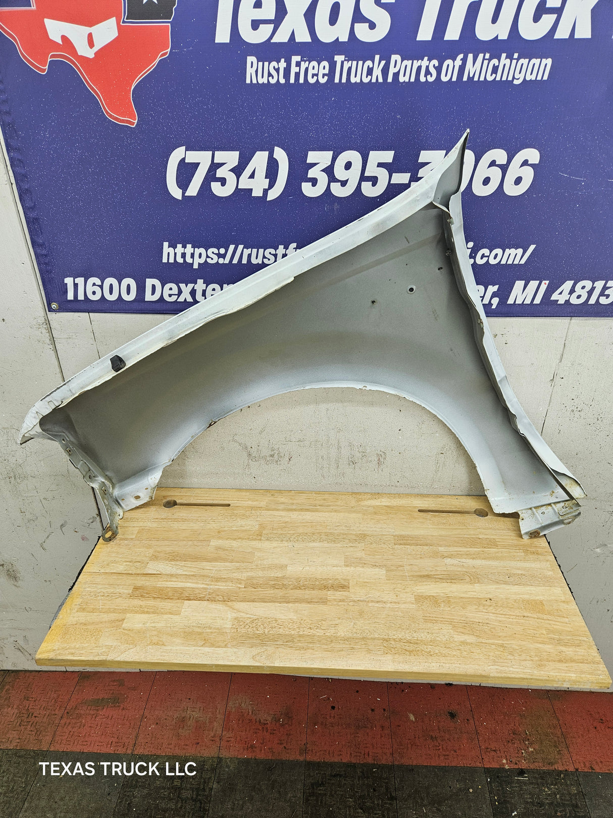 1999-2007 Ford Super Duty RH Passenger Side Front Fender F250 F350 F450 F550 Excursion