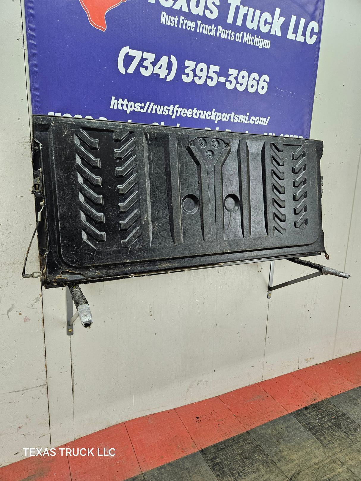 2002-2006 Chevrolet Avalanche 1500 2500 Tailgate