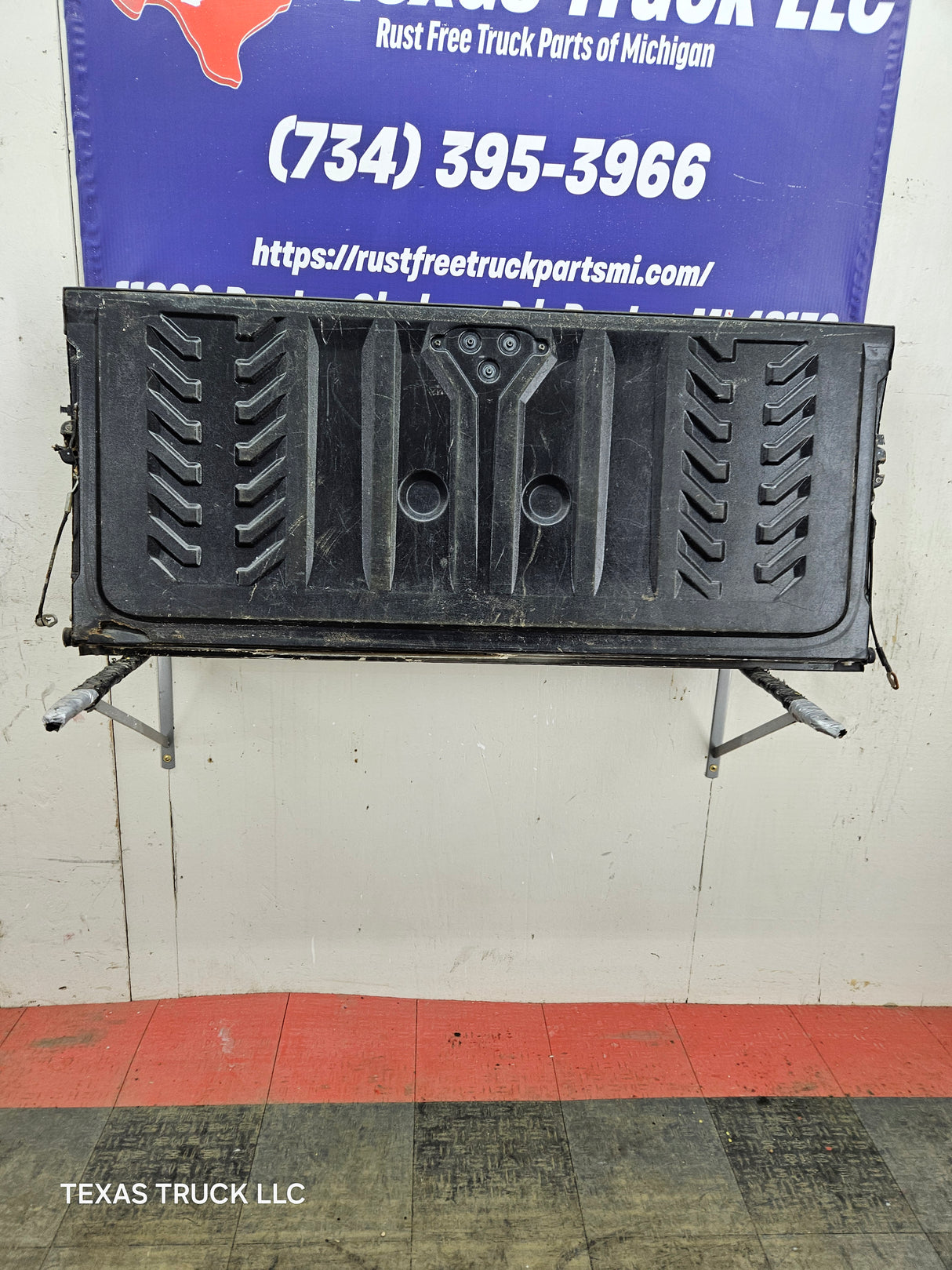 2002-2006 Chevrolet Avalanche 1500 2500 Tailgate