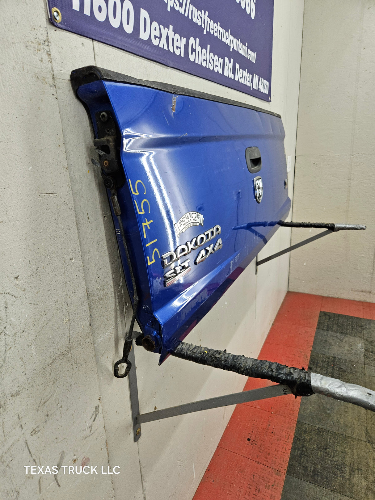 2005-2011 Dodge Dakota / Ram Dakota 3rd Gen Tailgate