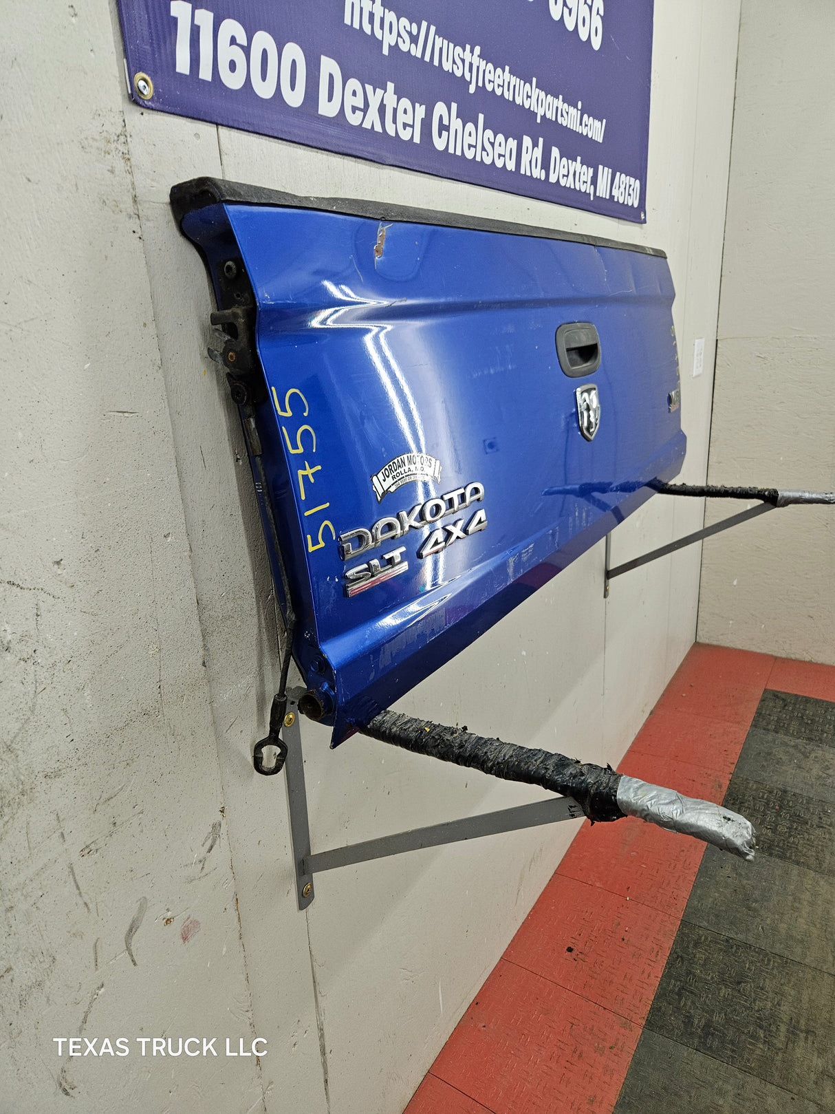 2005-2011 Dodge Dakota / Ram Dakota 3rd Gen Tailgate