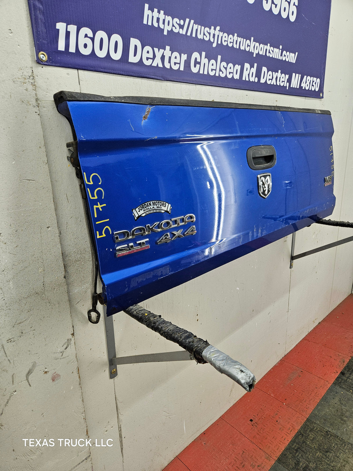 2005-2011 Dodge Dakota / Ram Dakota 3rd Gen Tailgate