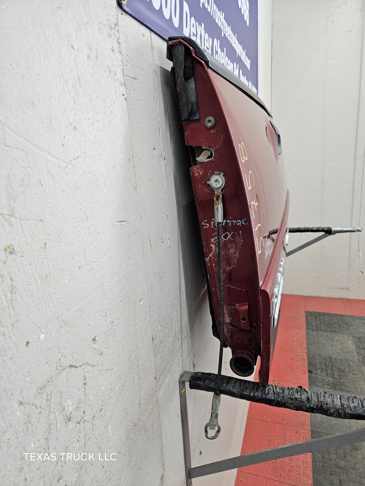 2002-2005 Ford Explorer Tailgate