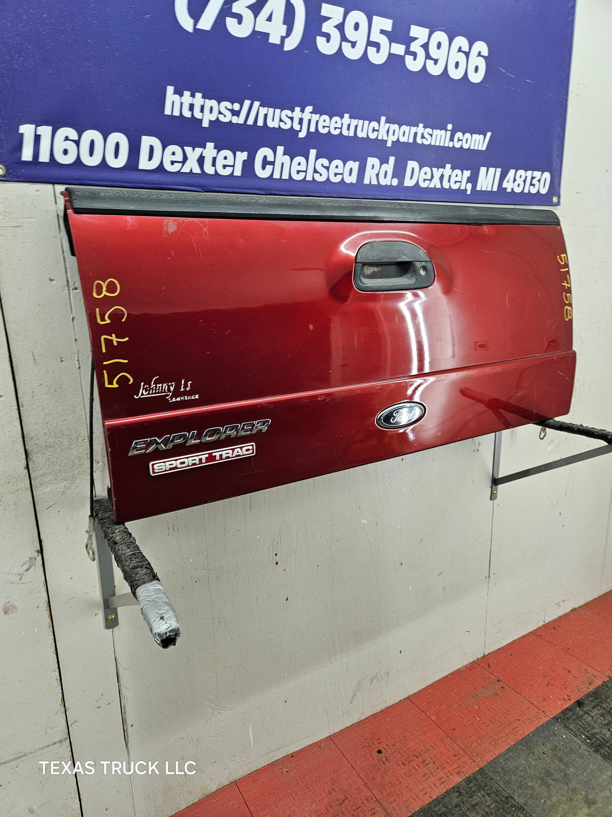 2002-2005 Ford Explorer Tailgate