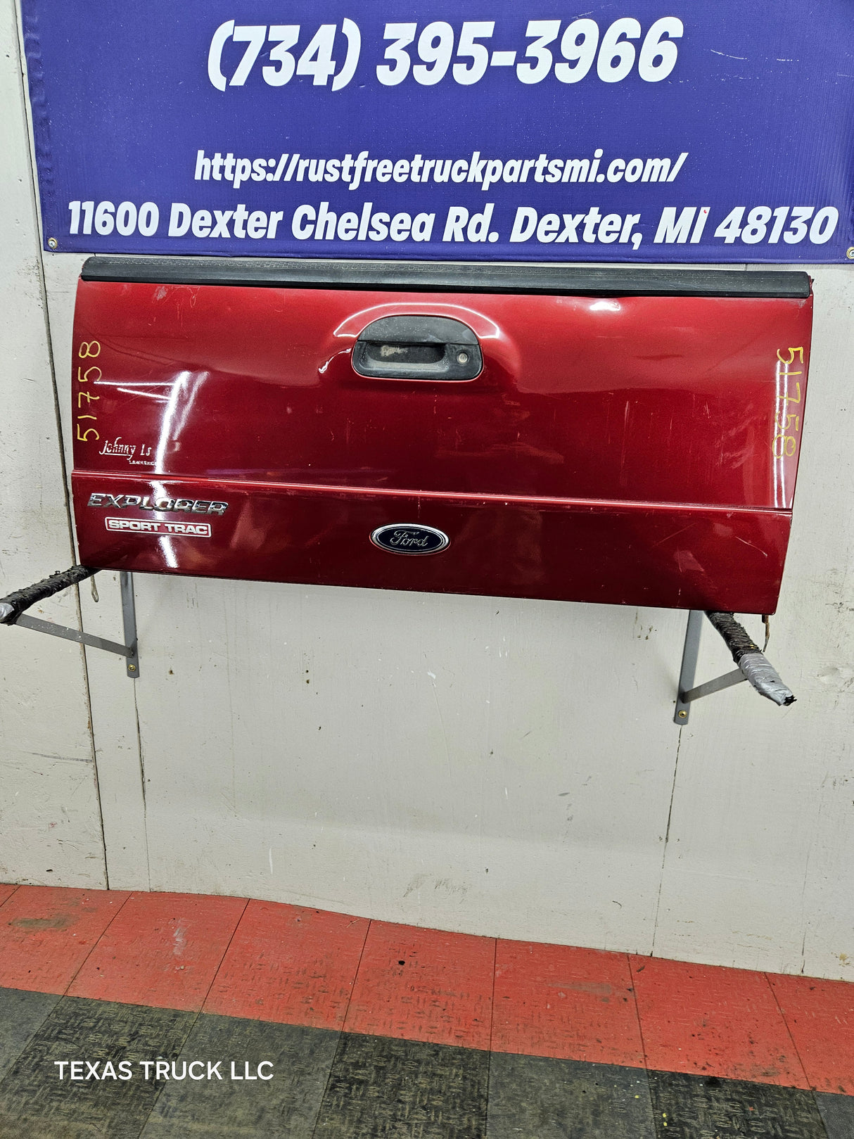 2002-2005 Ford Explorer Tailgate