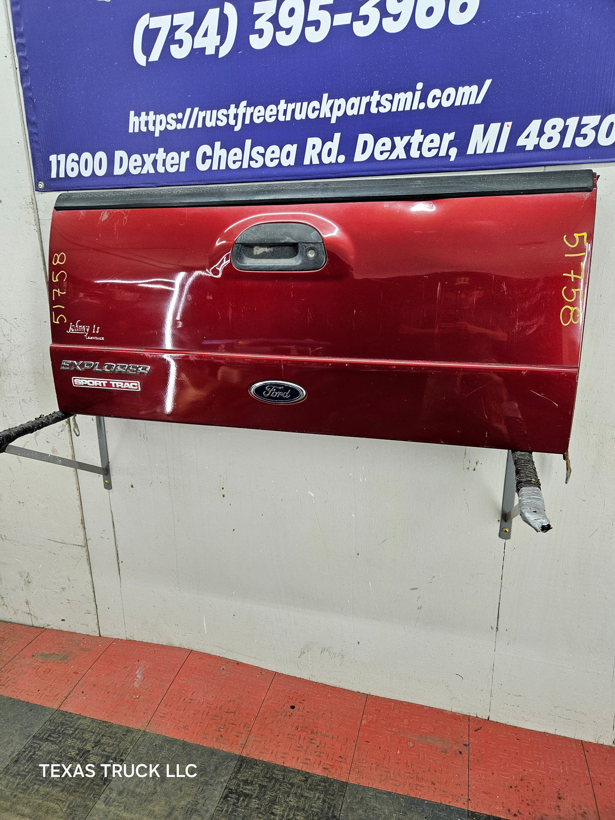 2002-2005 Ford Explorer Tailgate