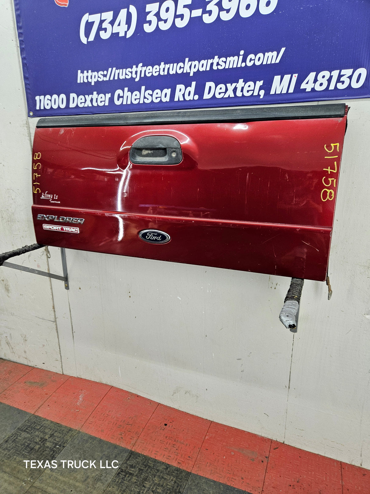 2002-2005 Ford Explorer Tailgate