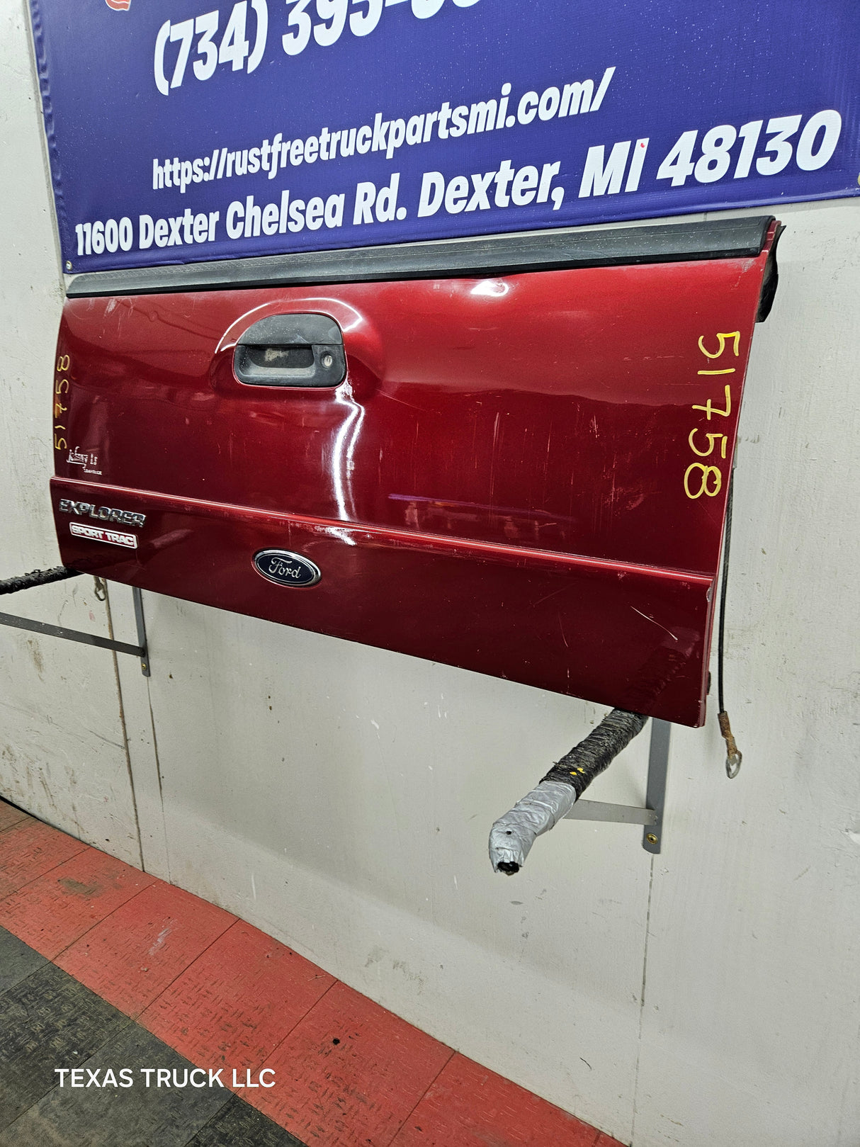 2002-2005 Ford Explorer Tailgate