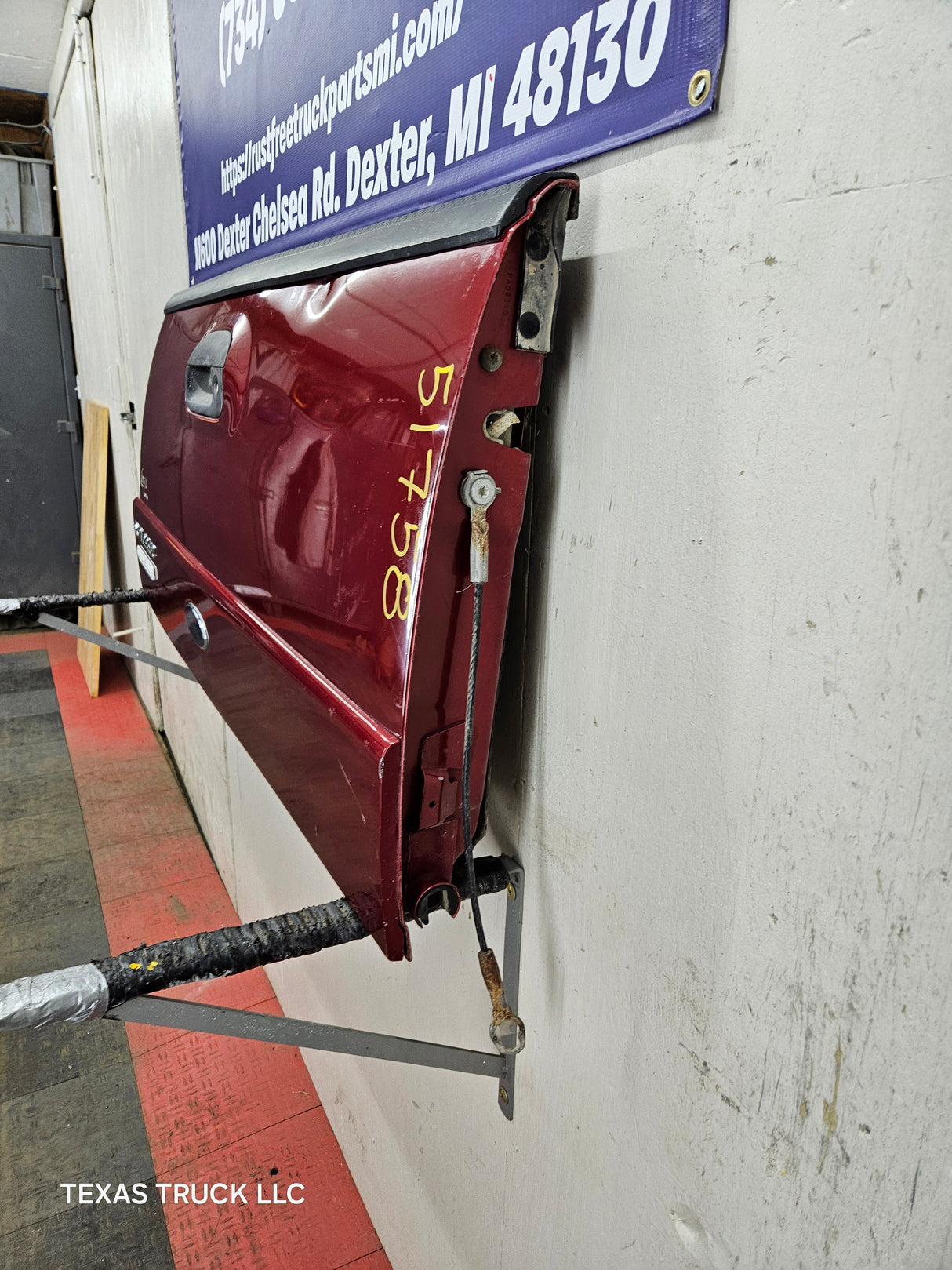 2002-2005 Ford Explorer Tailgate