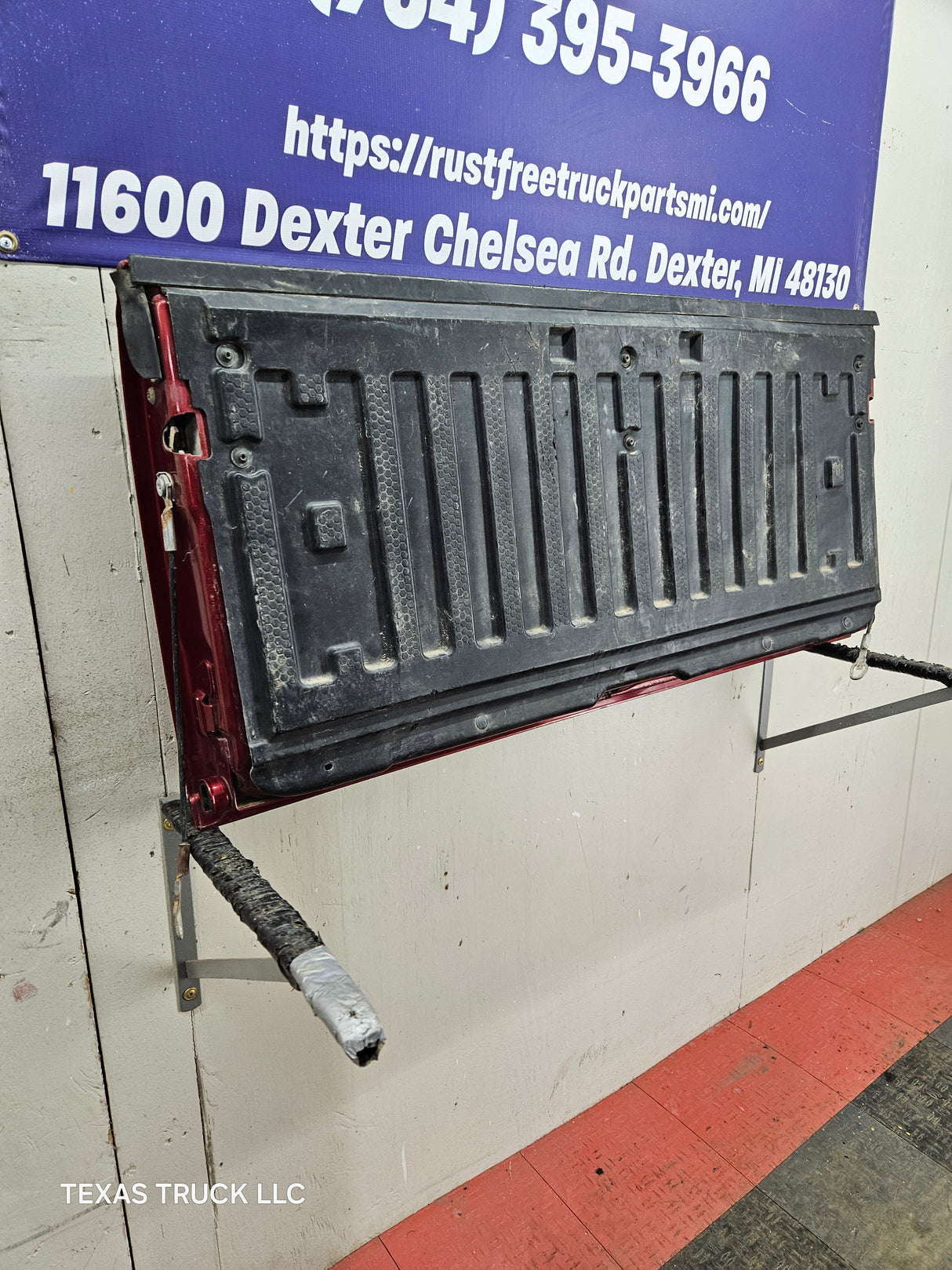 2002-2005 Ford Explorer Tailgate