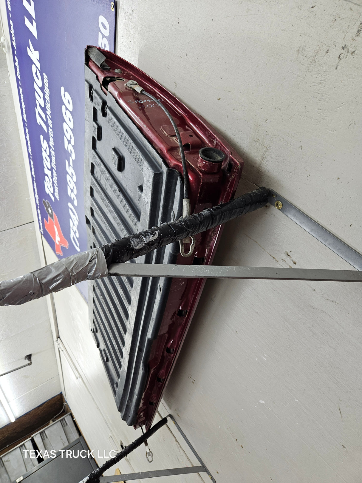 2002-2005 Ford Explorer Tailgate