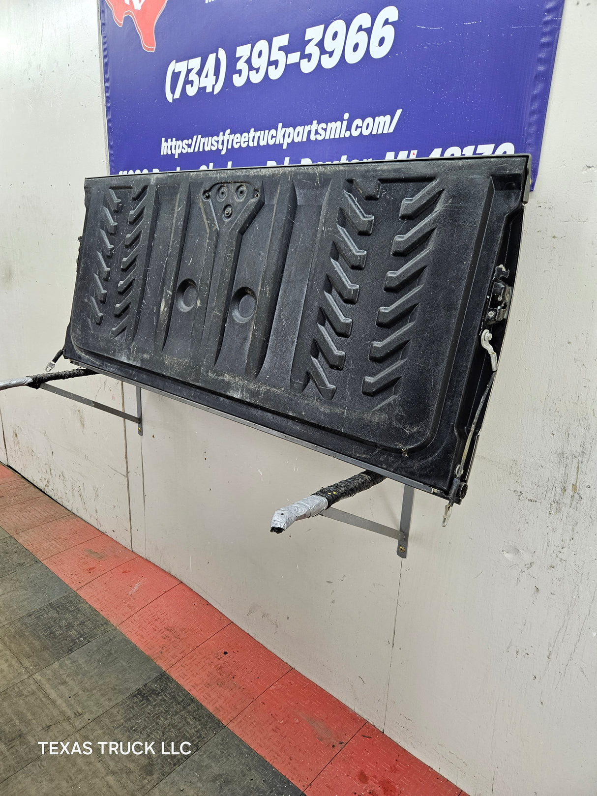 2002-2006 Chevrolet Avalanche 1500 2500 Tailgate