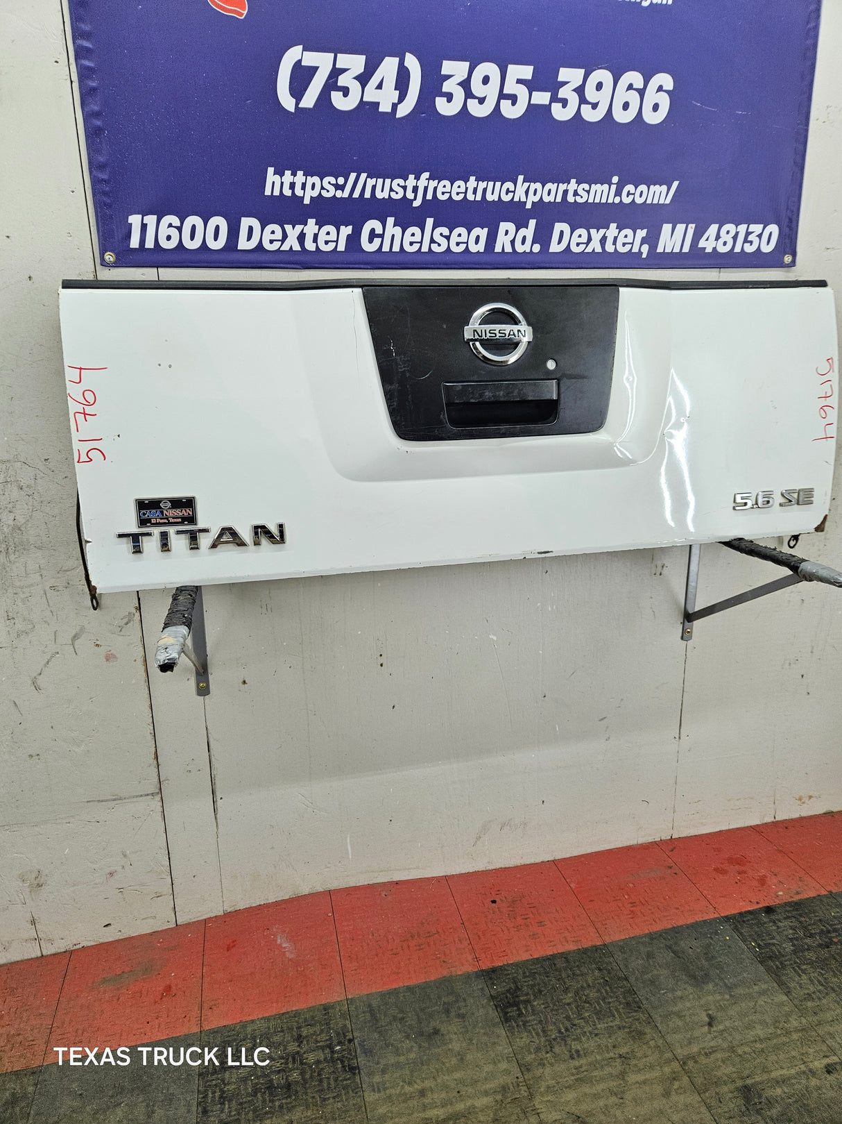 2004-2012 Nissan Titan Tailgate