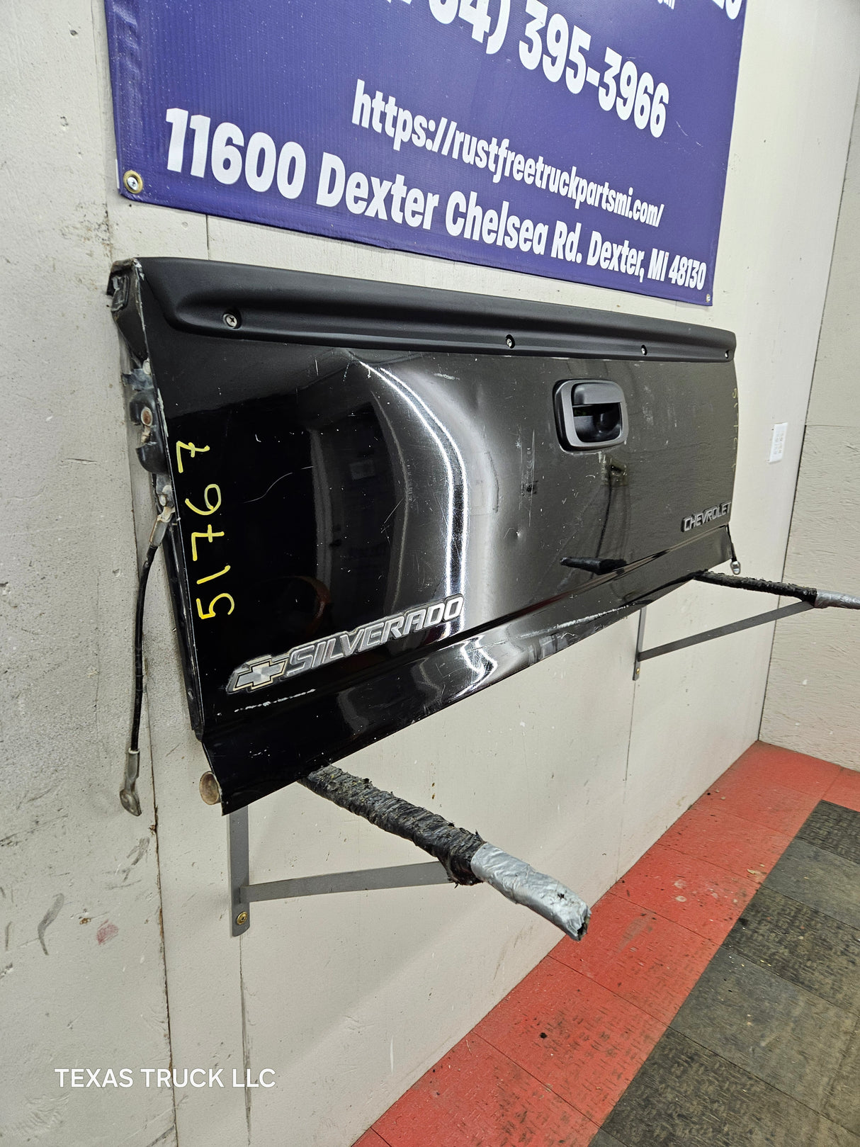 1999-2007 Chevrolet Silverado / GMC Sierra 1500 2500 3500 Tailgate