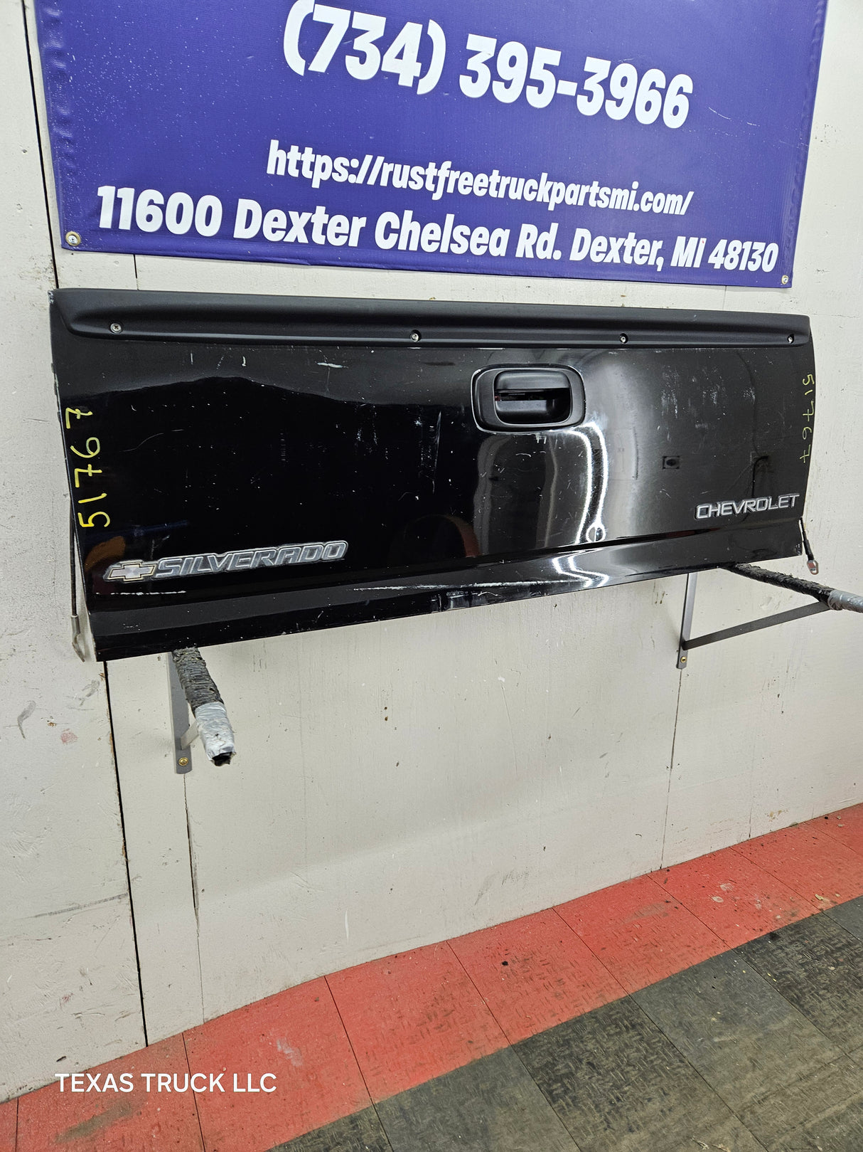 1999-2007 Chevrolet Silverado / GMC Sierra 1500 2500 3500 Tailgate