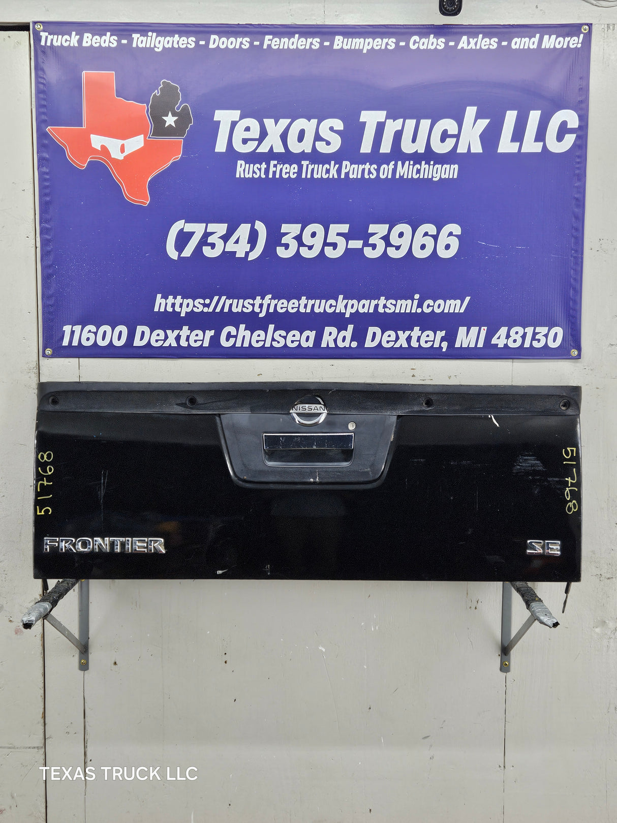 2013-2021 Nissan Frontier Tailgate Trunk Hatch