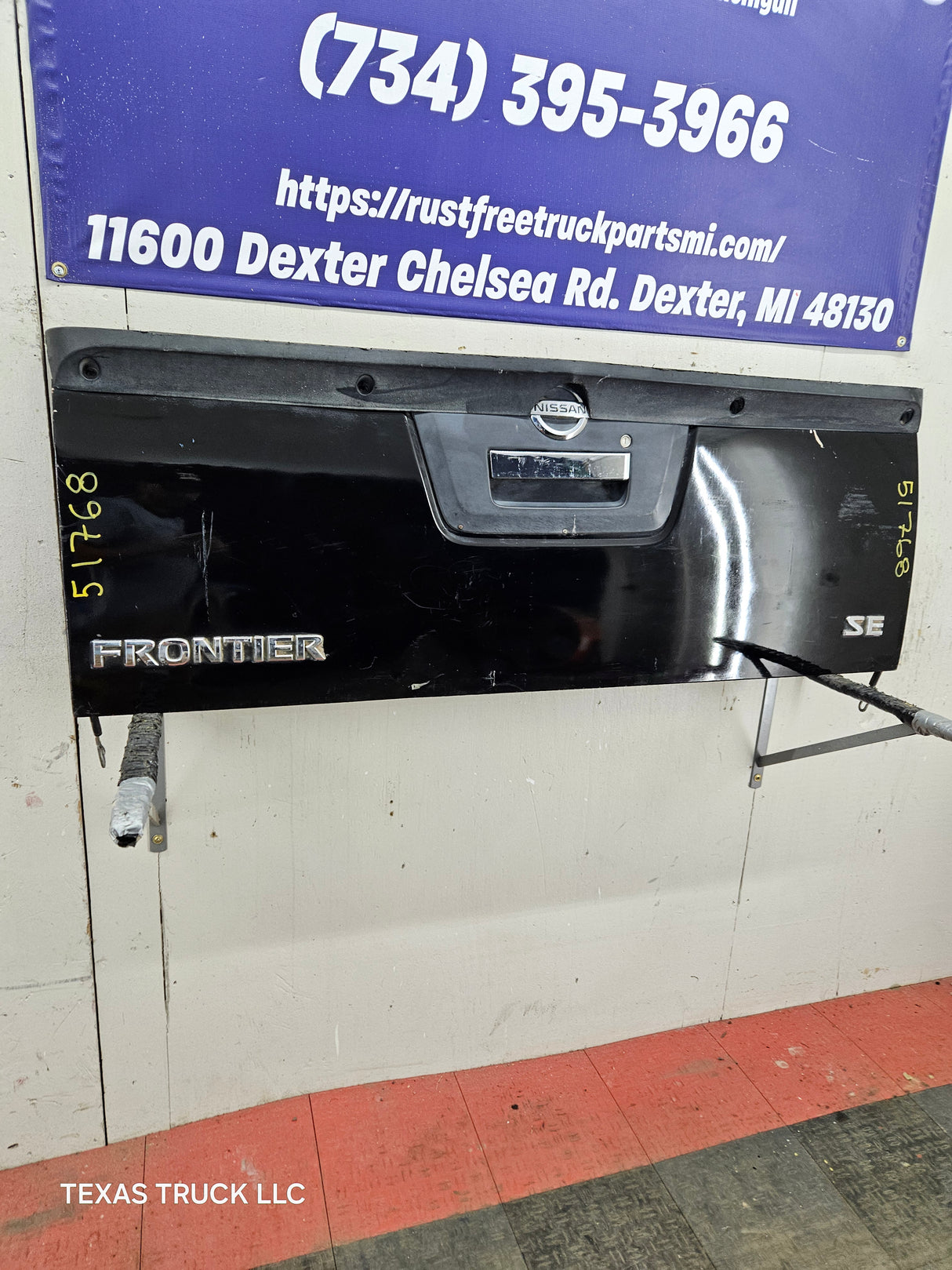 2013-2021 Nissan Frontier Tailgate Trunk Hatch