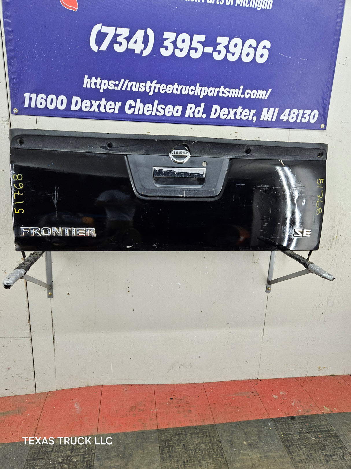 2013-2021 Nissan Frontier Tailgate Trunk Hatch