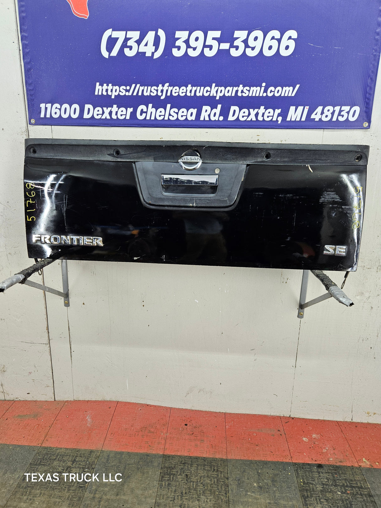 2013-2021 Nissan Frontier Tailgate Trunk Hatch