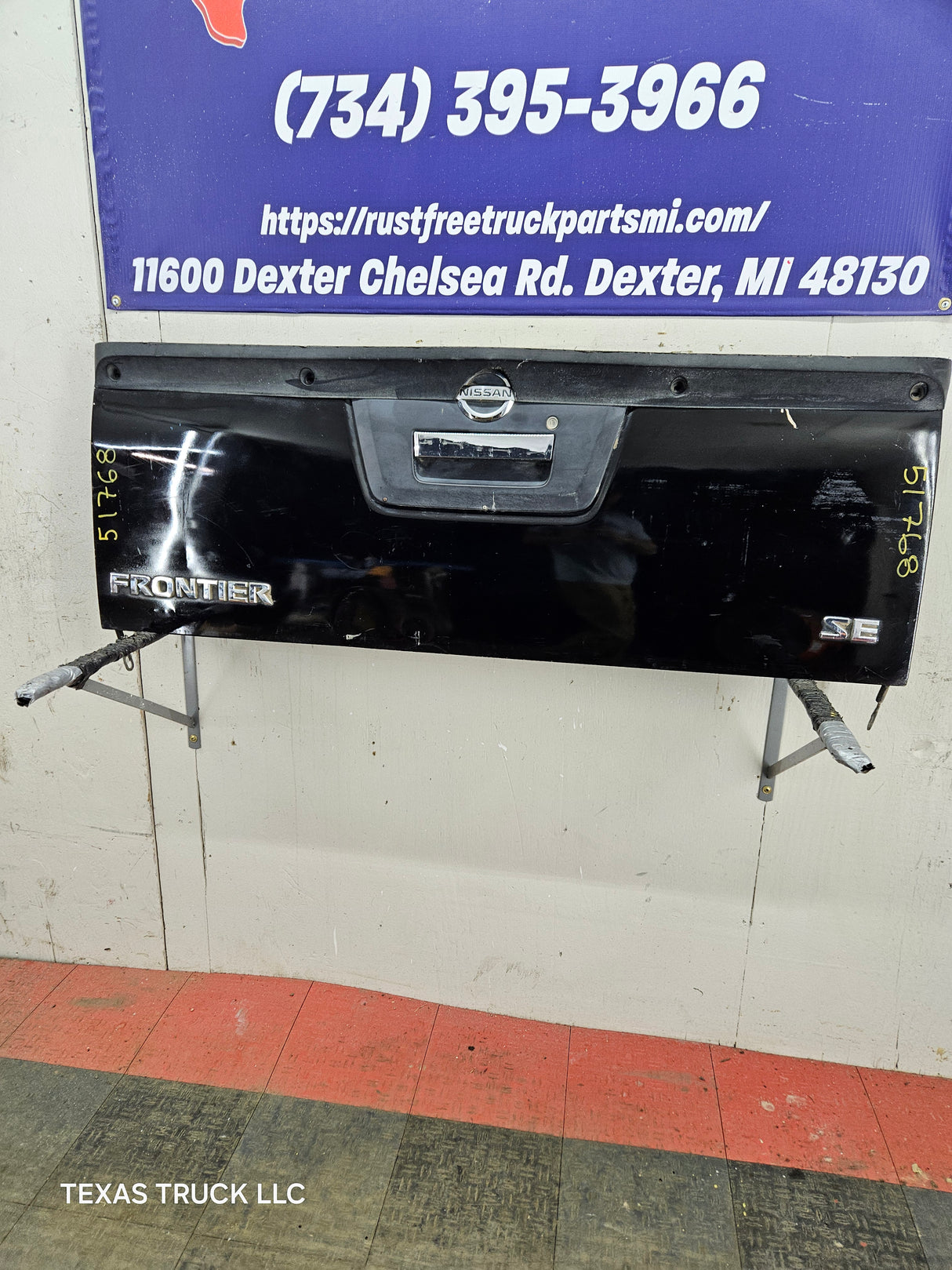 2013-2021 Nissan Frontier Tailgate Trunk Hatch