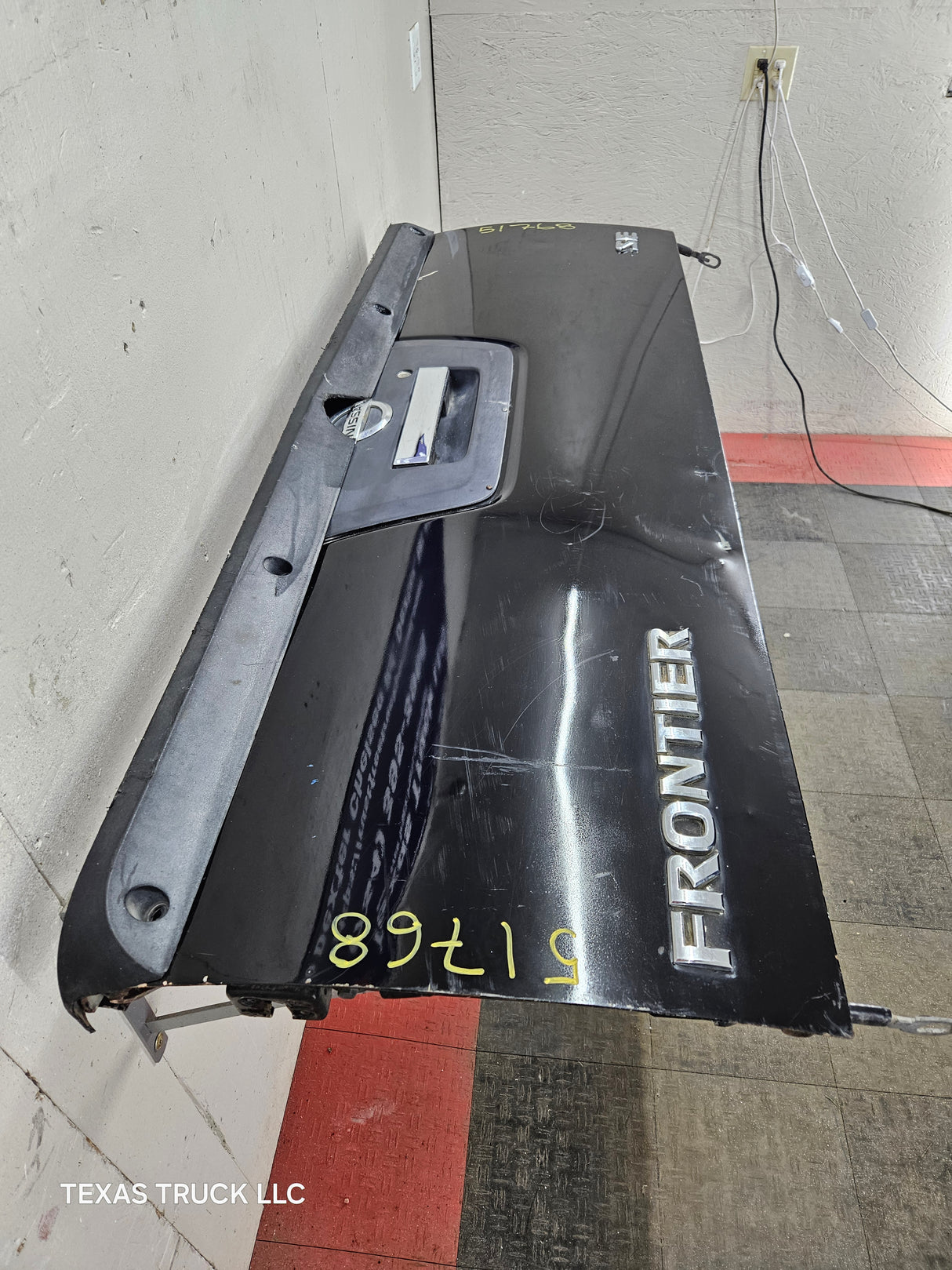 2013-2021 Nissan Frontier Tailgate Trunk Hatch