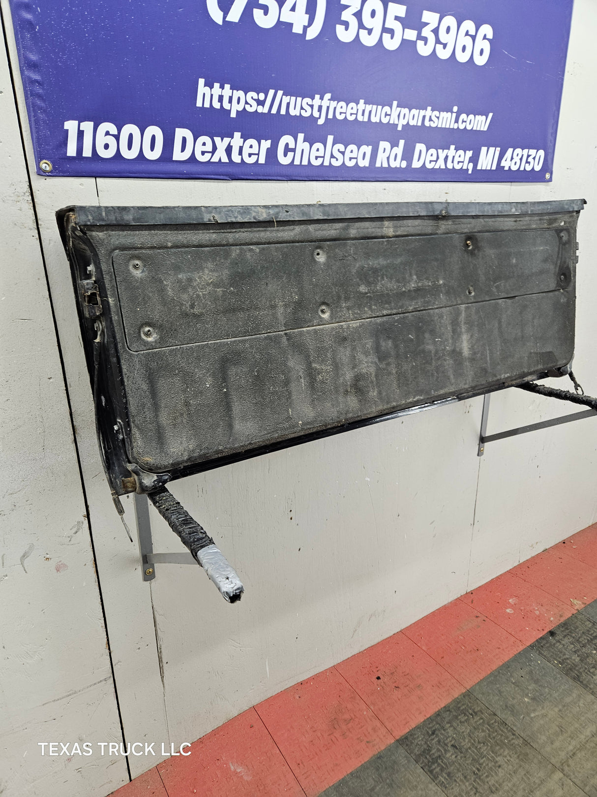 2013-2021 Nissan Frontier Tailgate Trunk Hatch