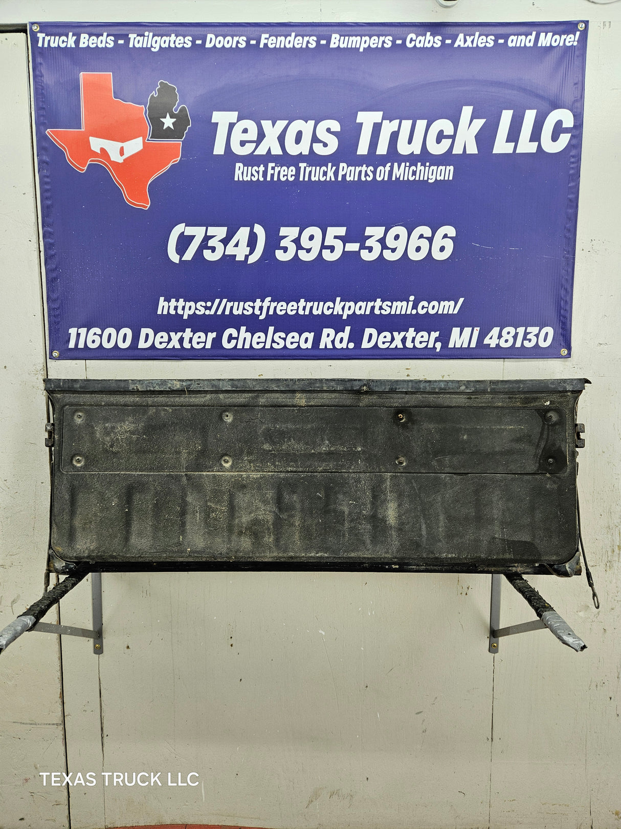 2013-2021 Nissan Frontier Tailgate Trunk Hatch