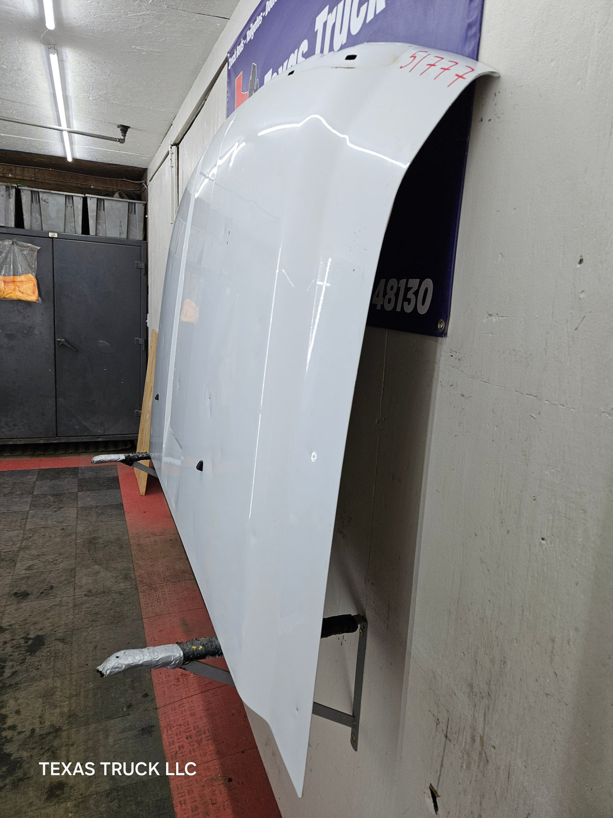 2008-2010 Ford Super Duty F250 F350 F450 F550 Hood