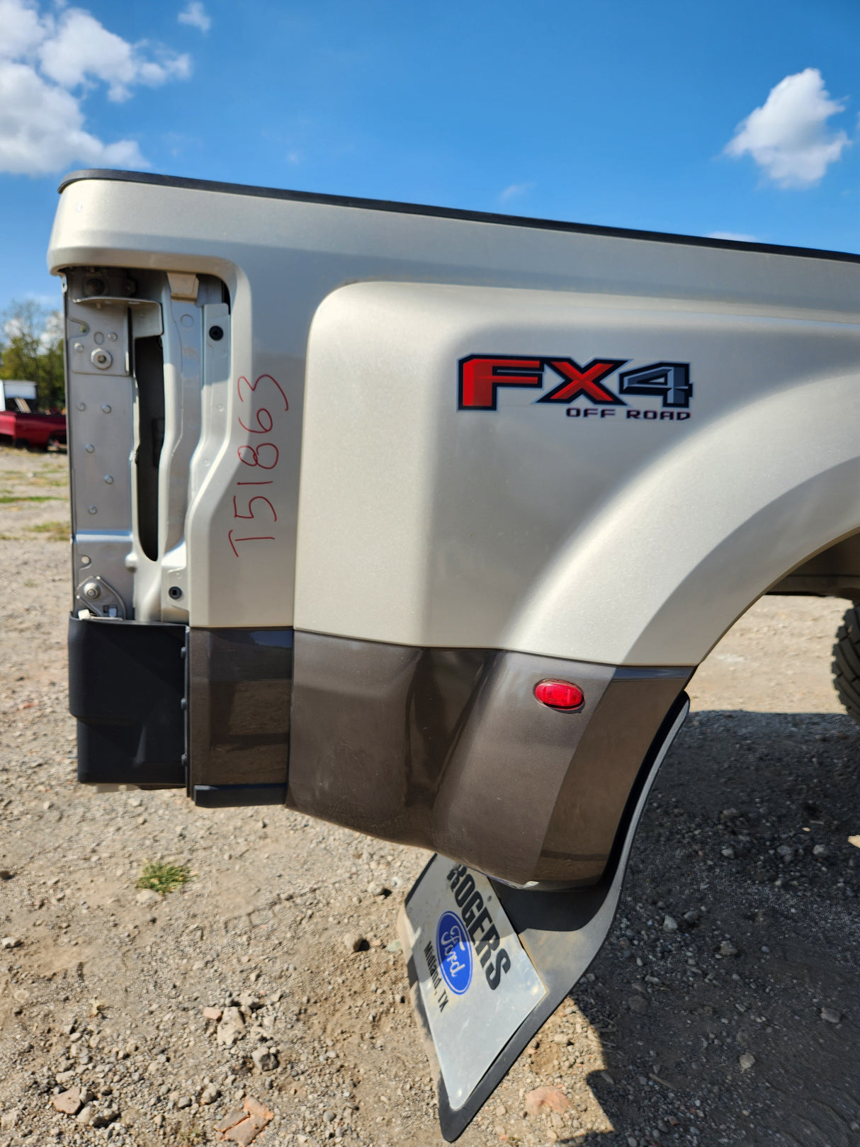 2017-2022 Ford Super Duty F350 F450 F550 8' Dually Bed