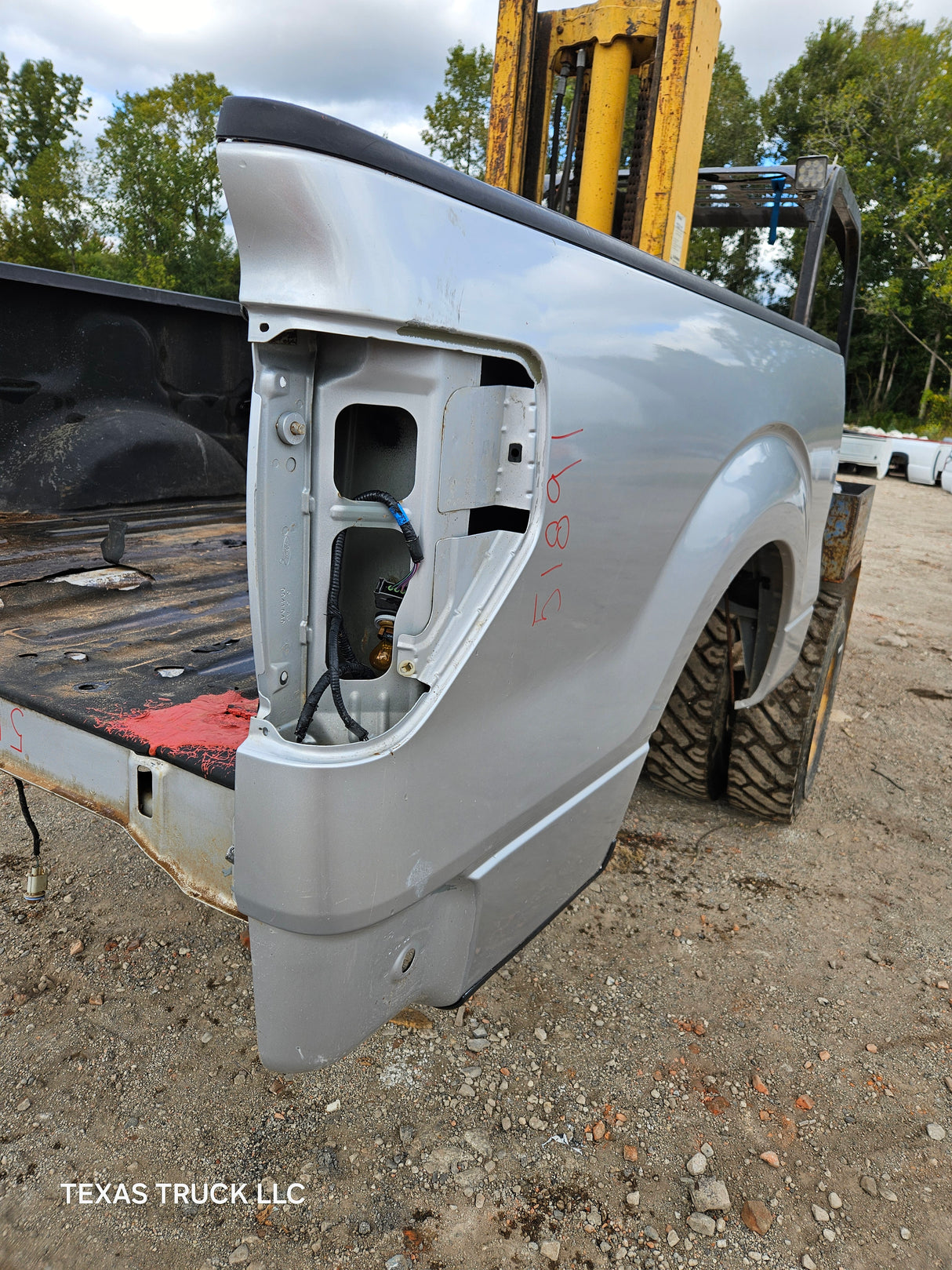 2009-2014 Ford F150 5' 6" Short Truck Bed
